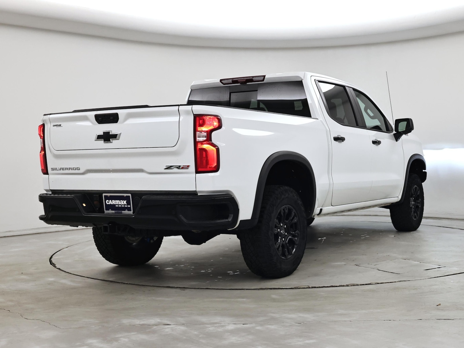 2025 Chevrolet Silverado 1500 ZR2 - Photo 9
