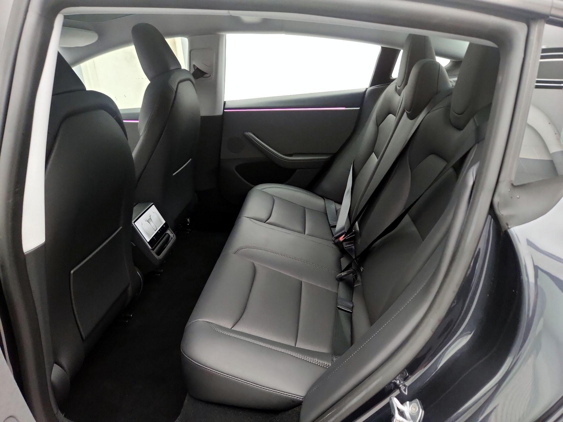 Thumbnail: 2025 Tesla Model 3 - 19