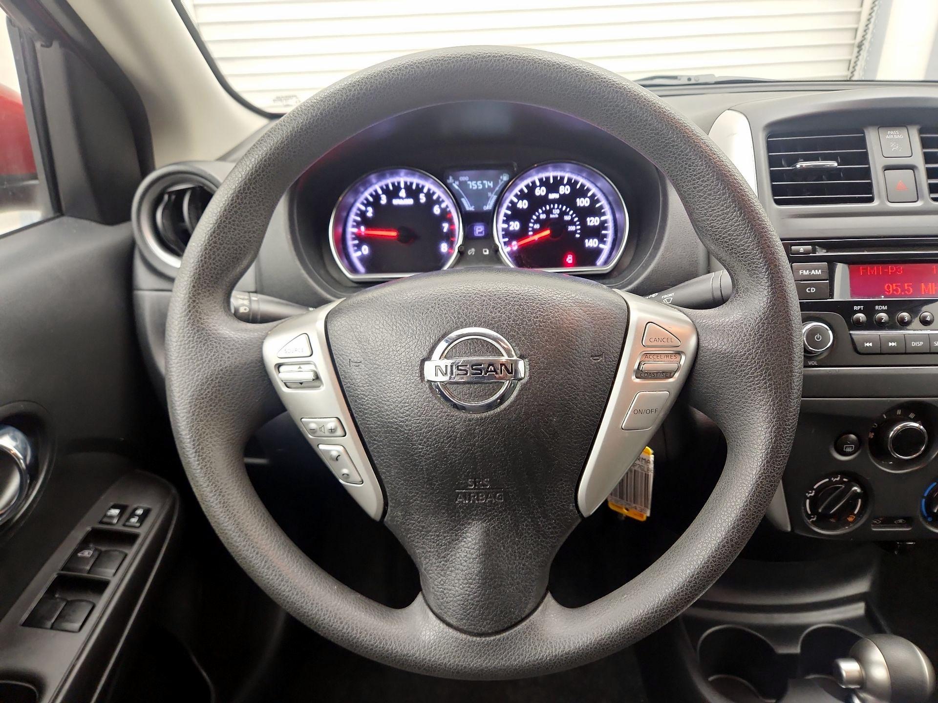 Thumbnail: 2016 Nissan Versa - 10