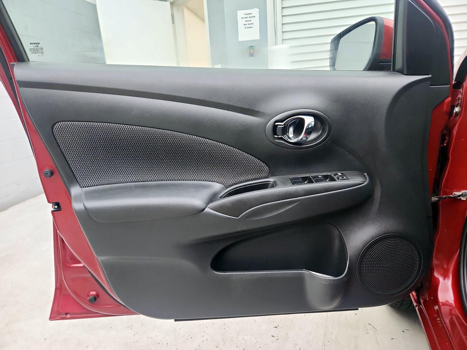 Thumbnail: 2016 Nissan Versa - 12