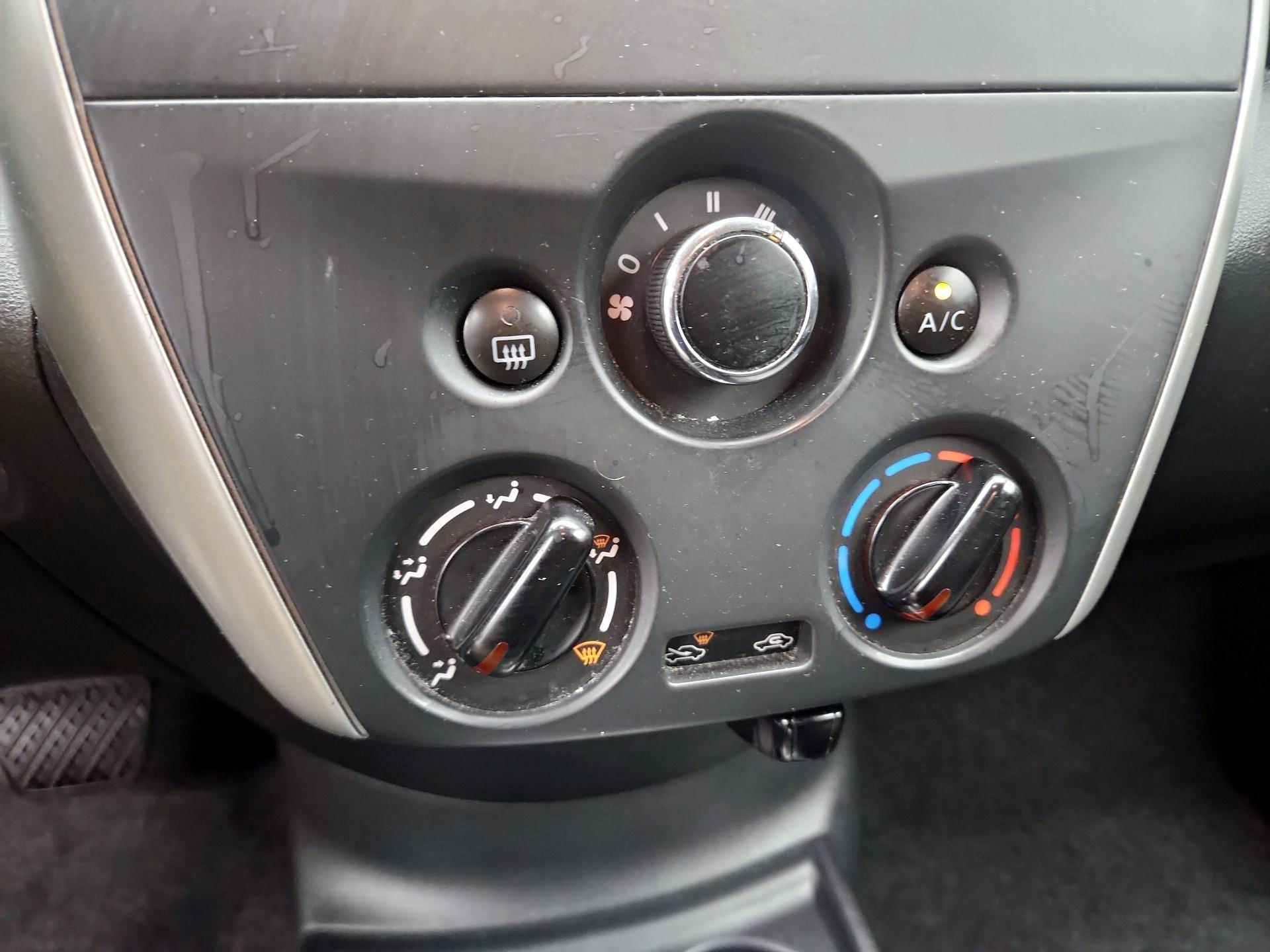 Thumbnail: 2016 Nissan Versa - 15