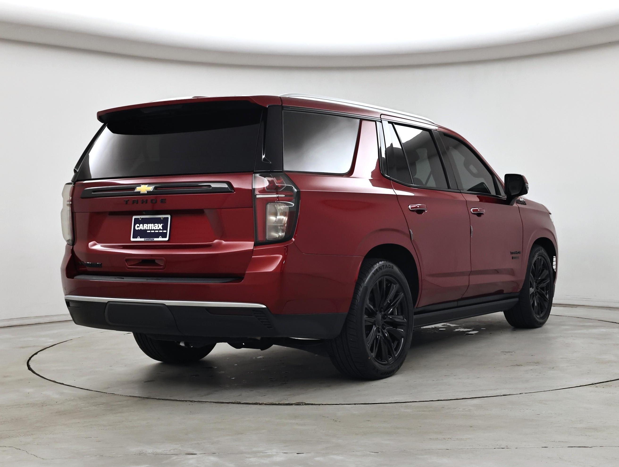 Thumbnail: 2024 Chevrolet Tahoe - 8