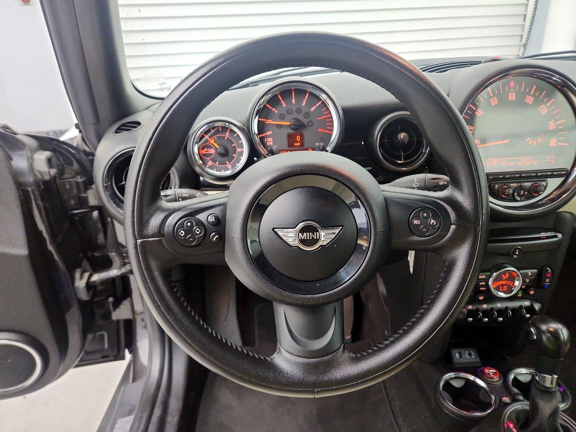 Thumbnail: 2015 MINI Cooper - 10