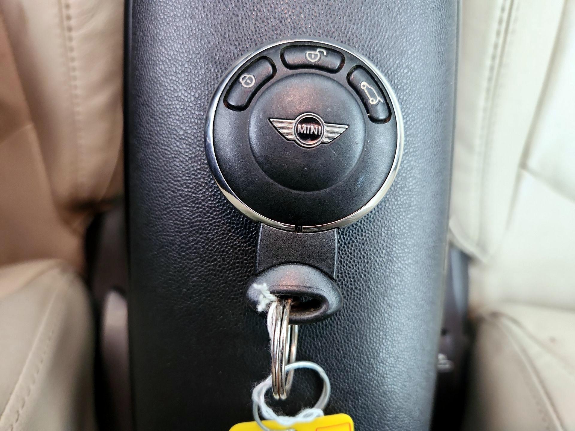 Thumbnail: 2015 MINI Cooper - 19