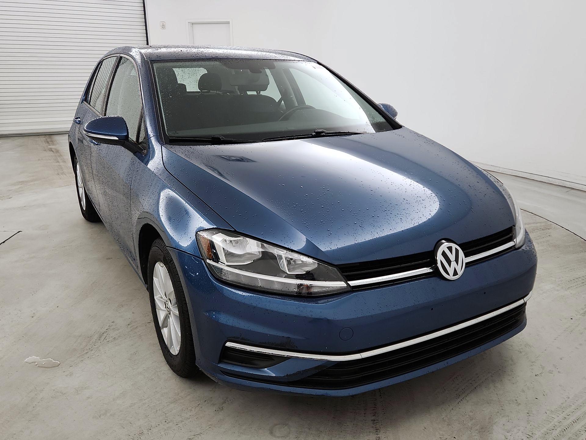 Thumbnail: 2018 Volkswagen Golf - 1