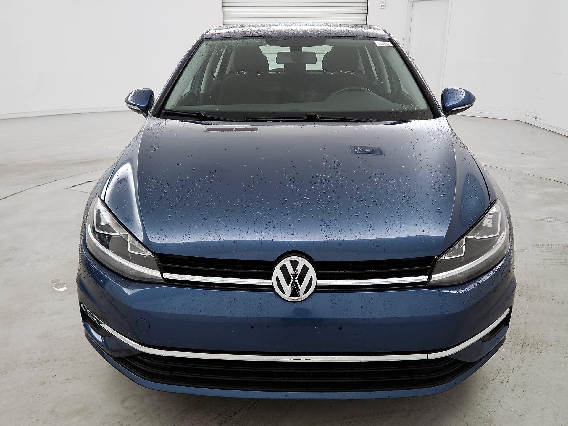 Thumbnail: 2018 Volkswagen Golf - 2