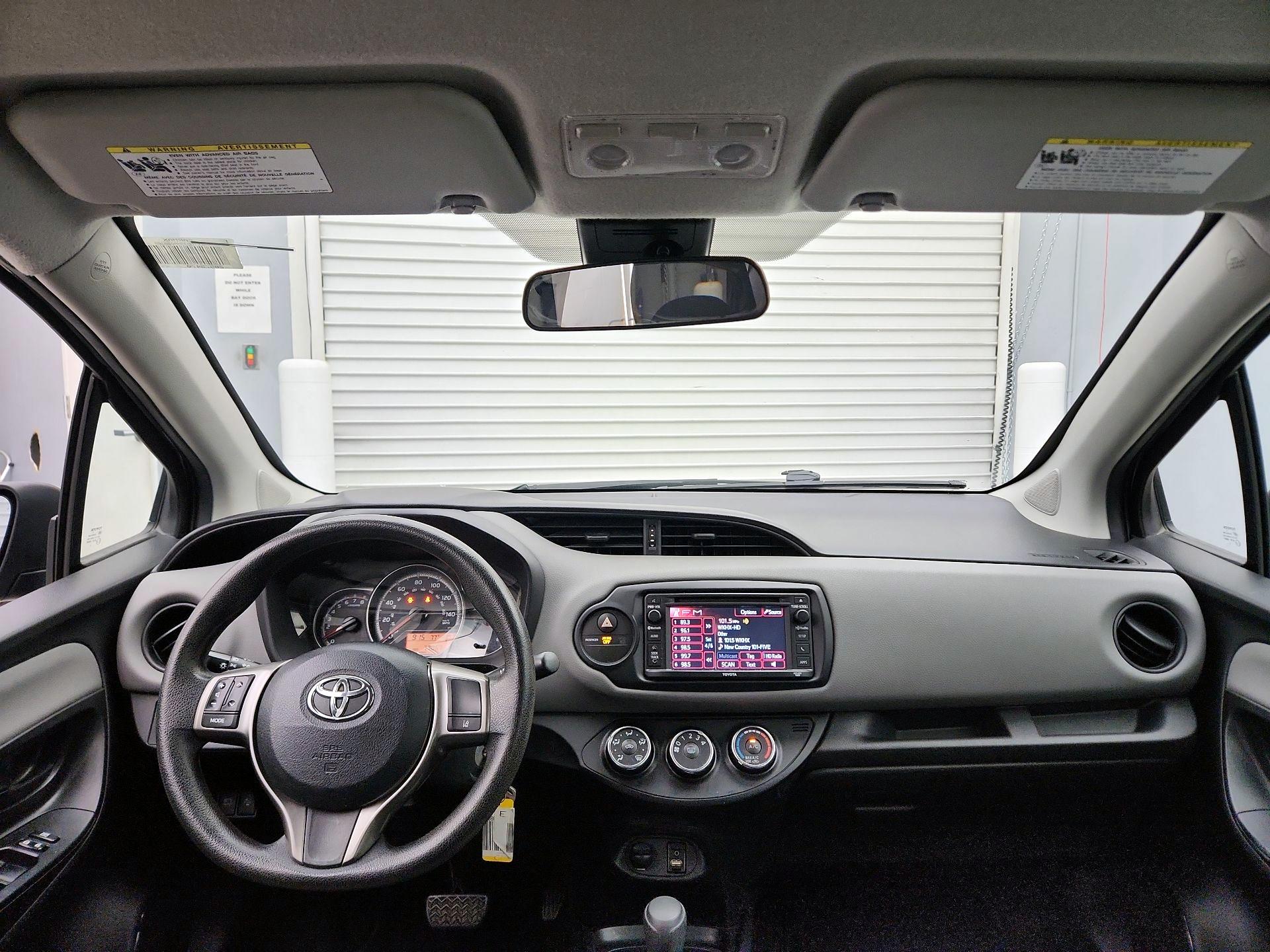 Thumbnail: 2017 Toyota Yaris - 9