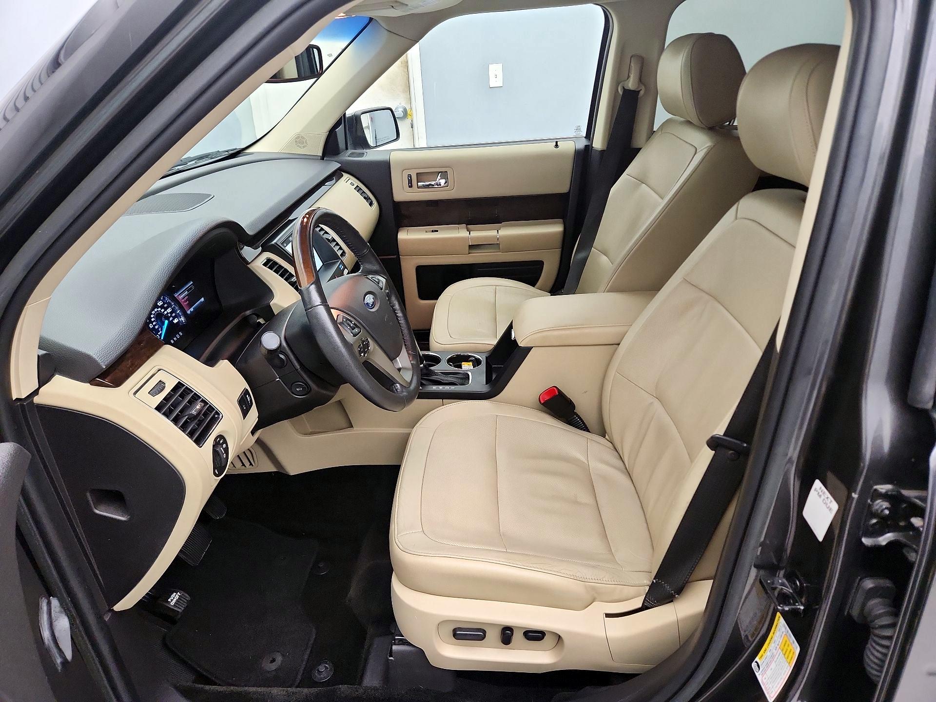 Thumbnail: 2018 Ford Flex - 11