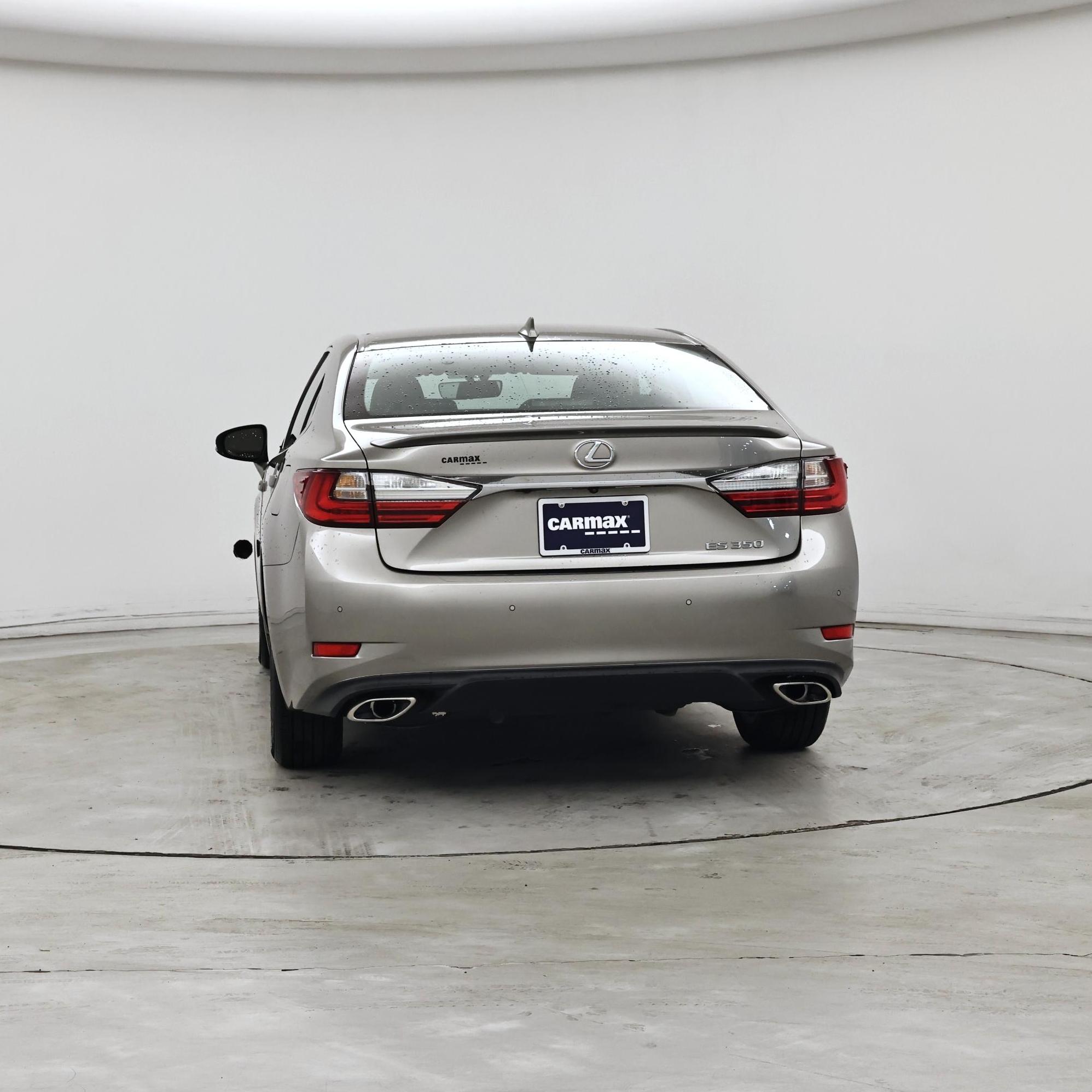 Thumbnail: 2016 Lexus ES - 6