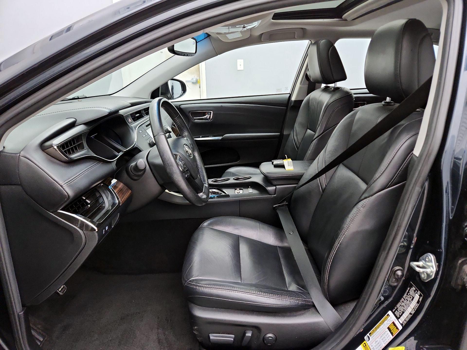 Thumbnail: 2015 Toyota Avalon - 11