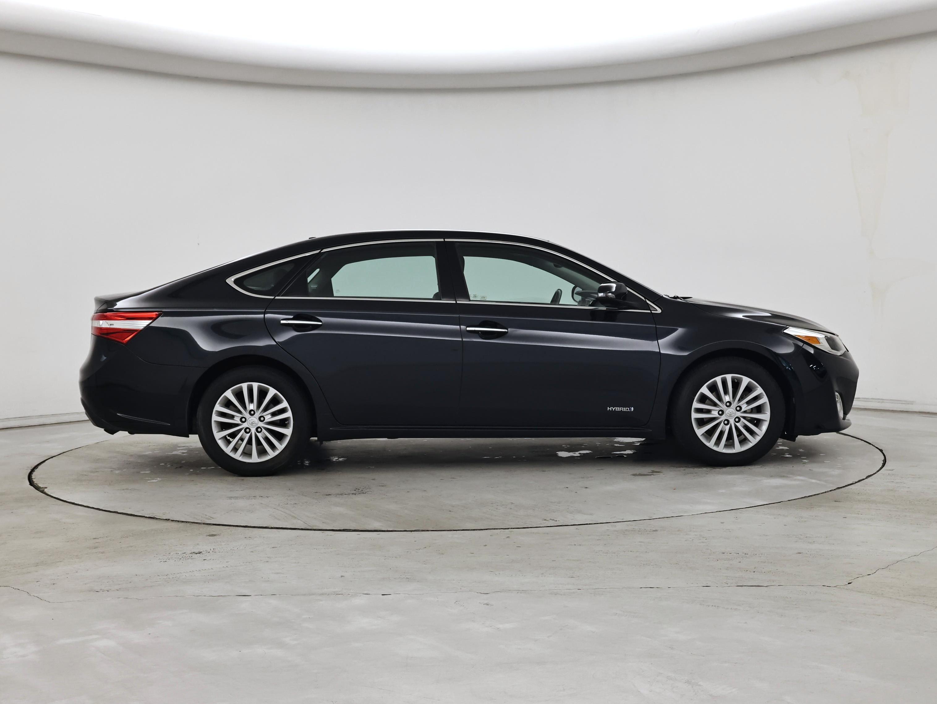 Thumbnail: 2015 Toyota Avalon - 7