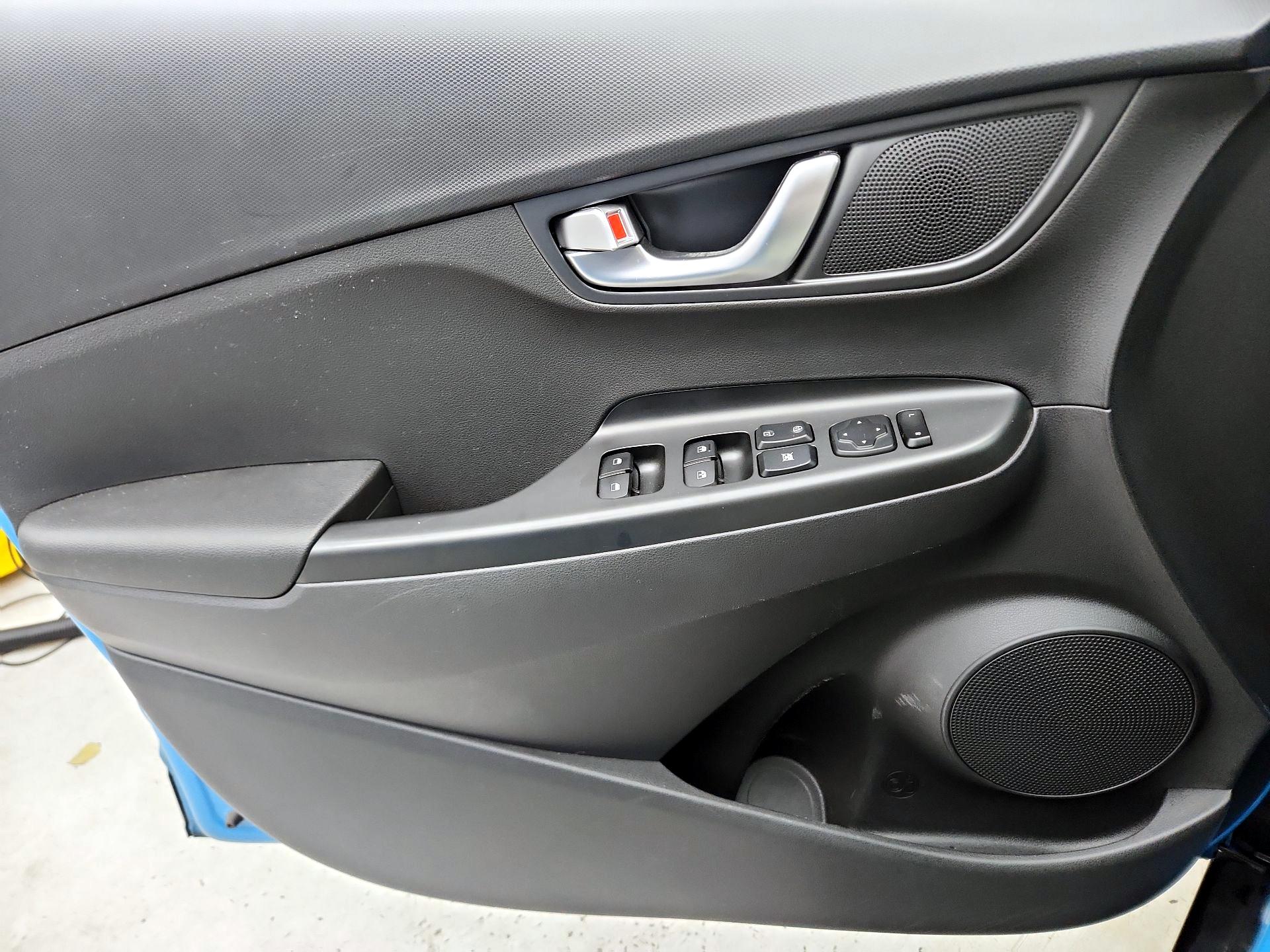 Thumbnail: 2023 Hyundai Kona - 12