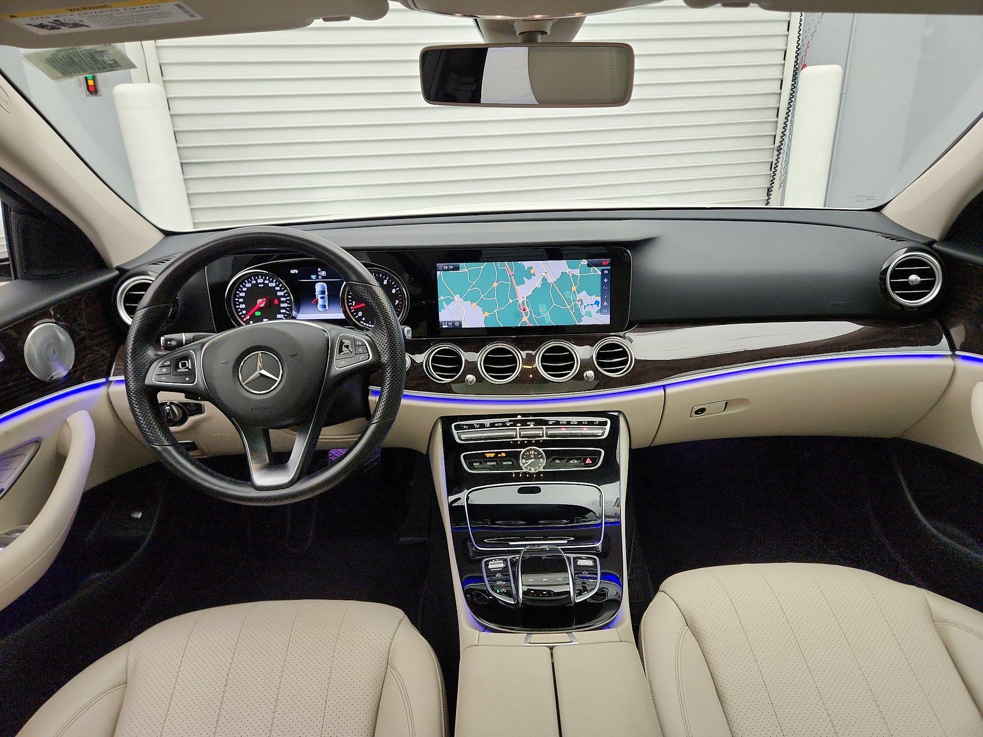 Thumbnail: 2017 Mercedes-Benz E-Class - 9