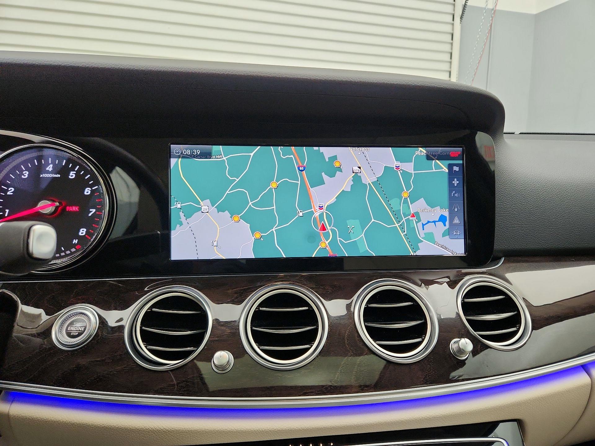 Thumbnail: 2017 Mercedes-Benz E-Class - 14