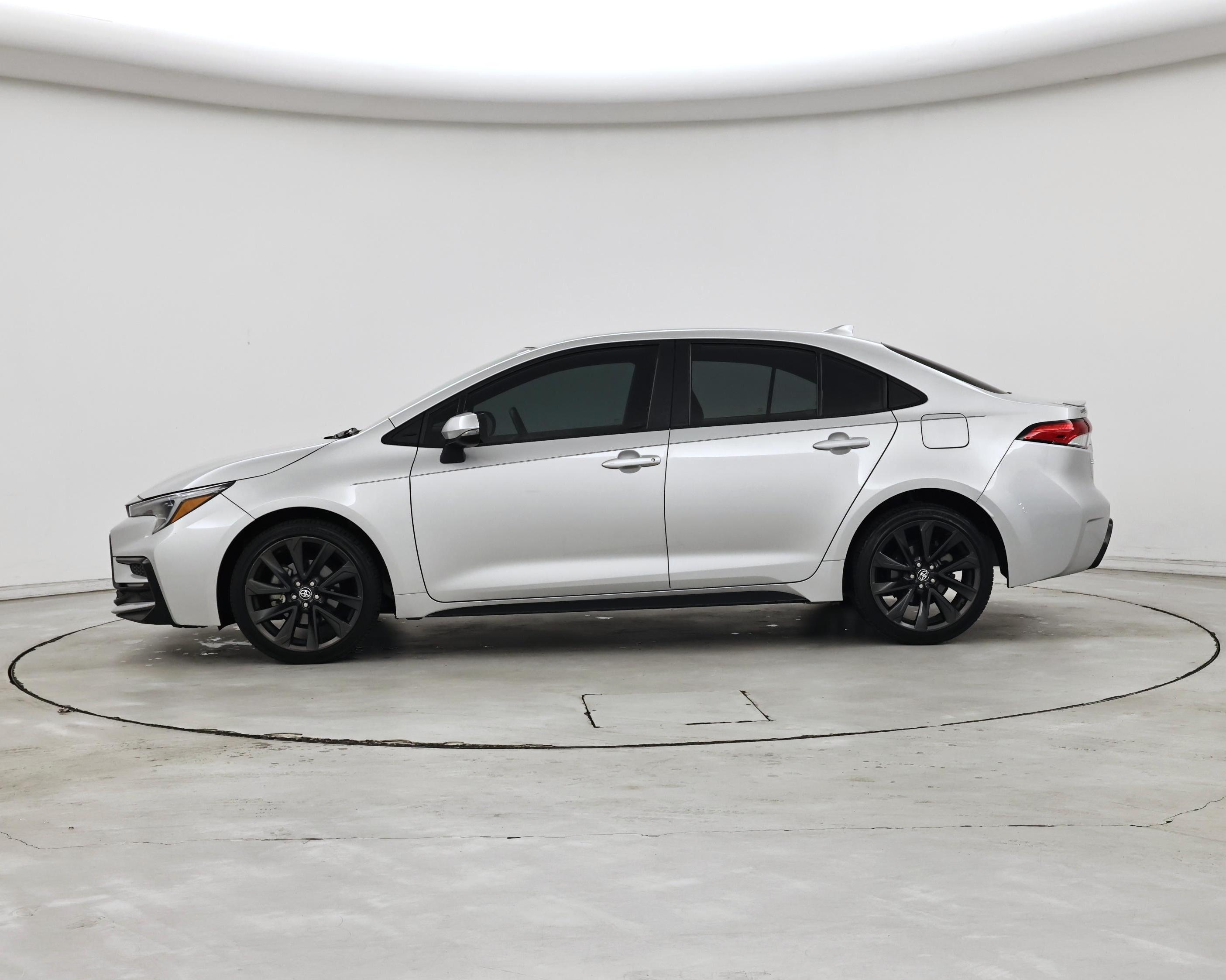 Thumbnail: 2024 Toyota Corolla - 3