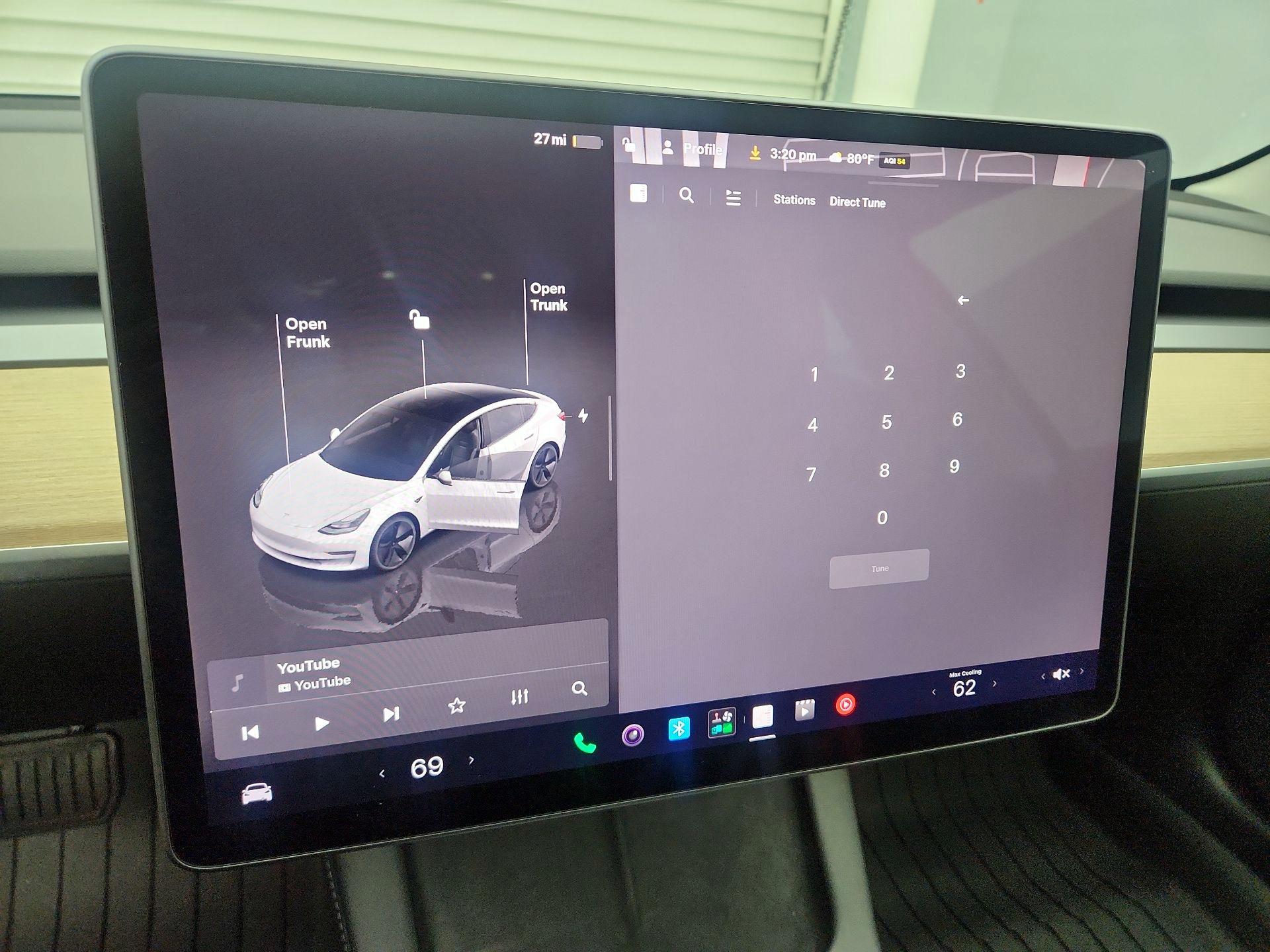 Thumbnail: 2022 Tesla Model 3 - 15