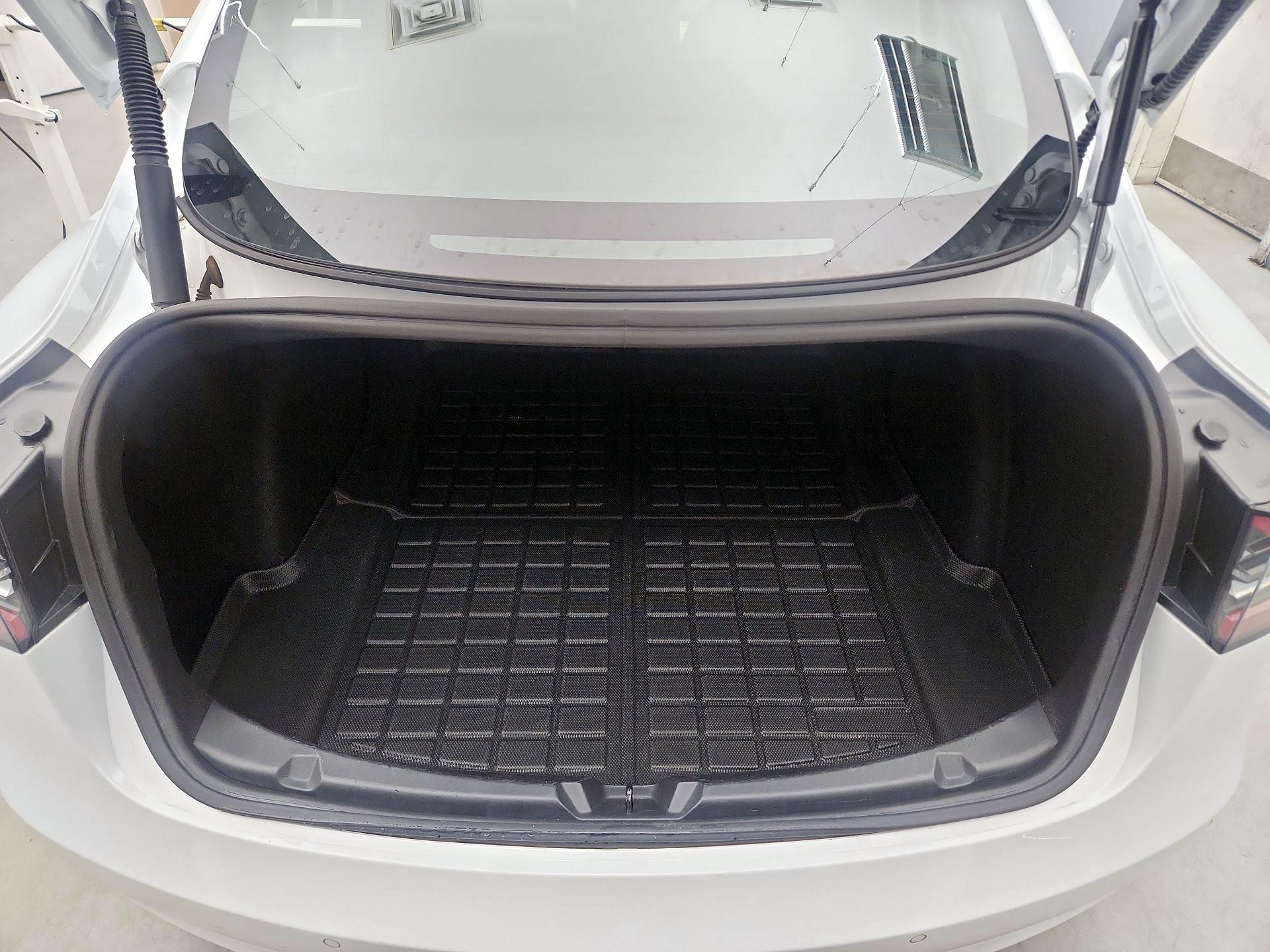 Thumbnail: 2022 Tesla Model 3 - 20
