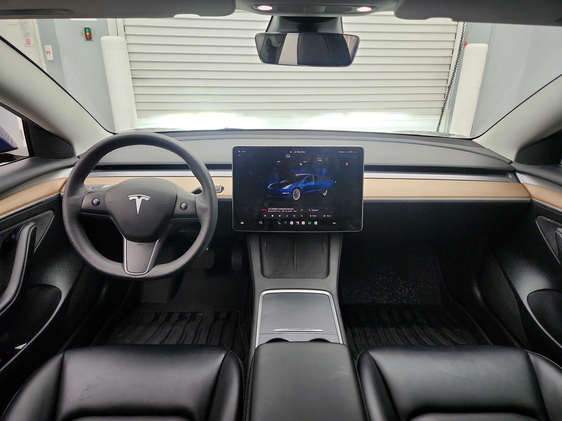 Thumbnail: 2023 Tesla Model 3 - 9