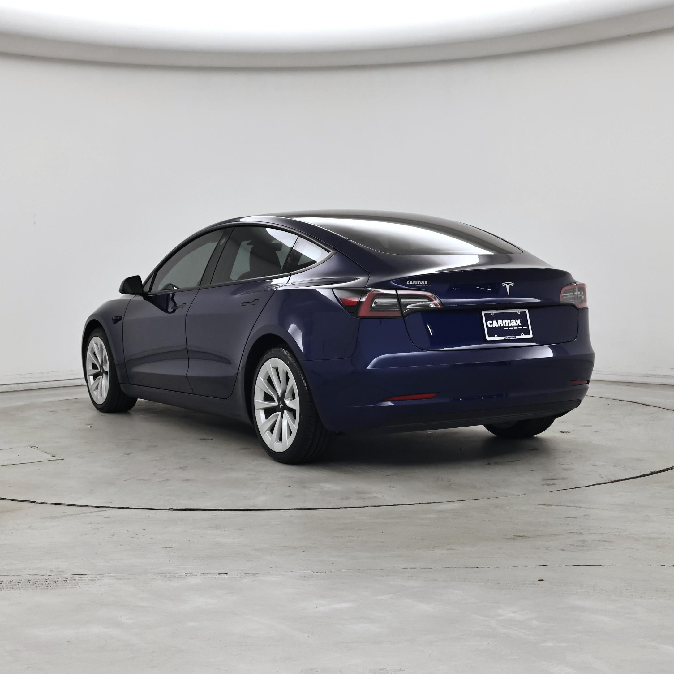 Thumbnail: 2023 Tesla Model 3 - 2