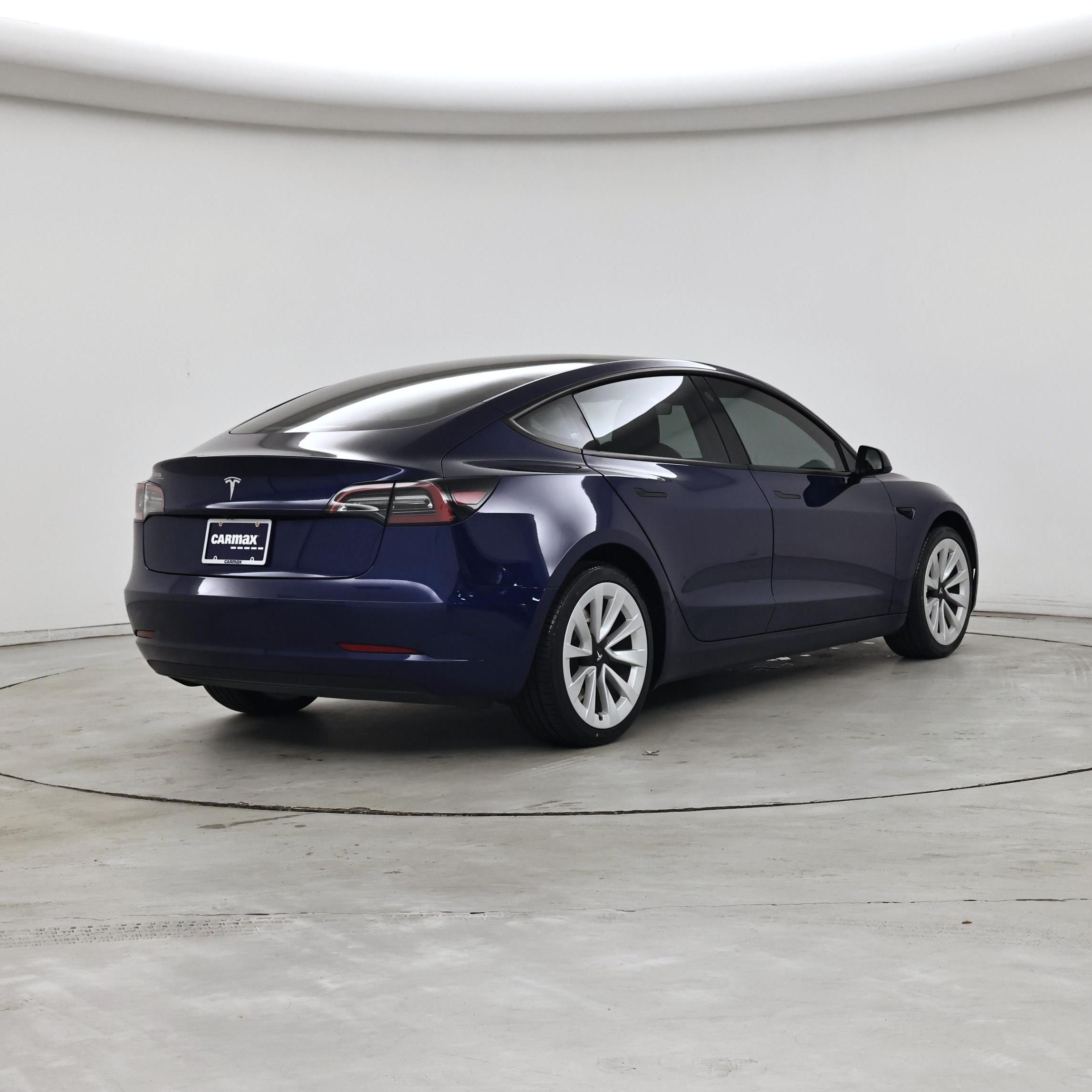 Thumbnail: 2023 Tesla Model 3 - 8