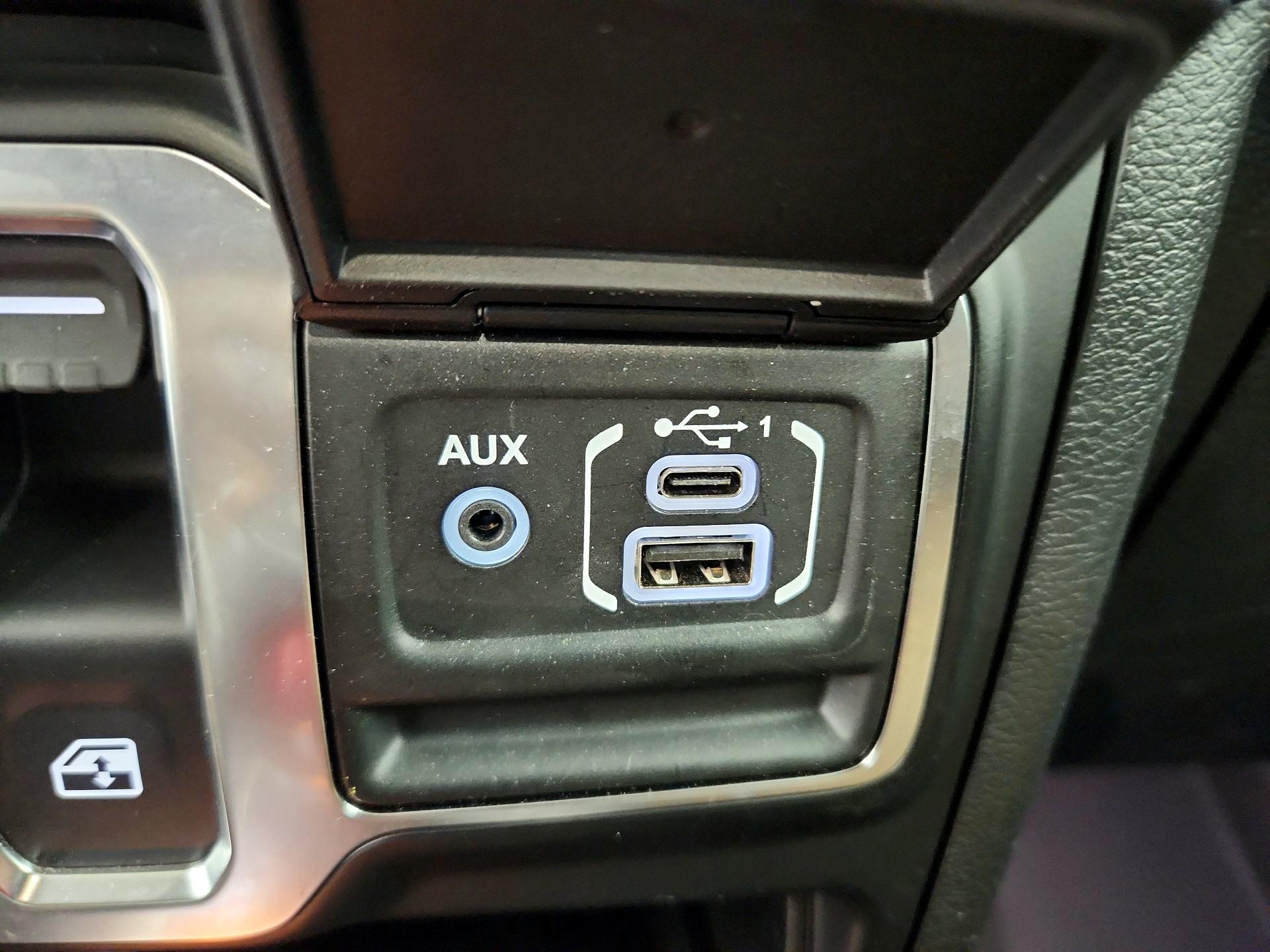 Thumbnail: 2021 Jeep Wrangler - 19