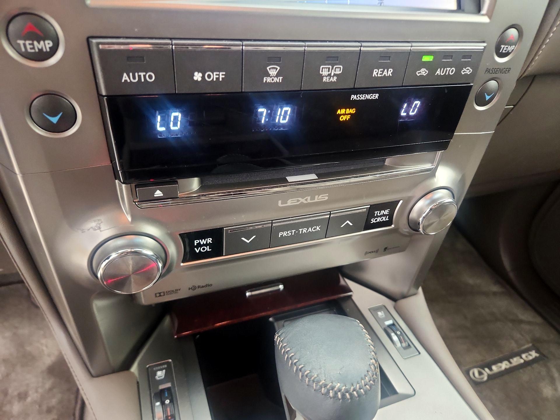 Thumbnail: 2017 Lexus GX - 17
