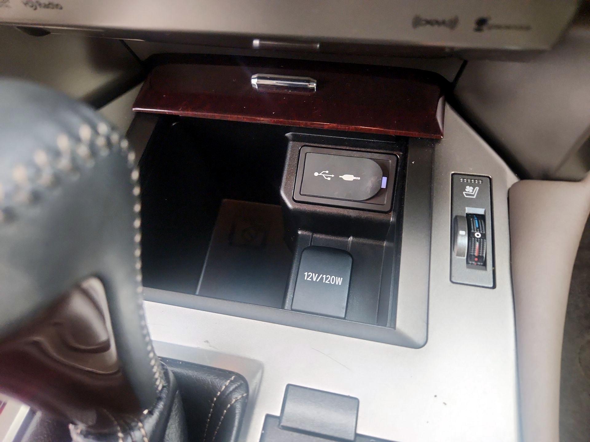 Thumbnail: 2017 Lexus GX - 19