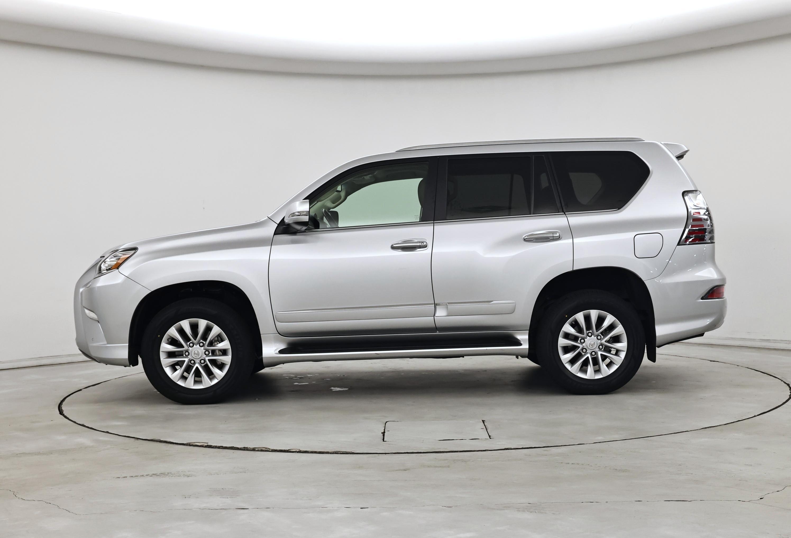 Thumbnail: 2017 Lexus GX - 3