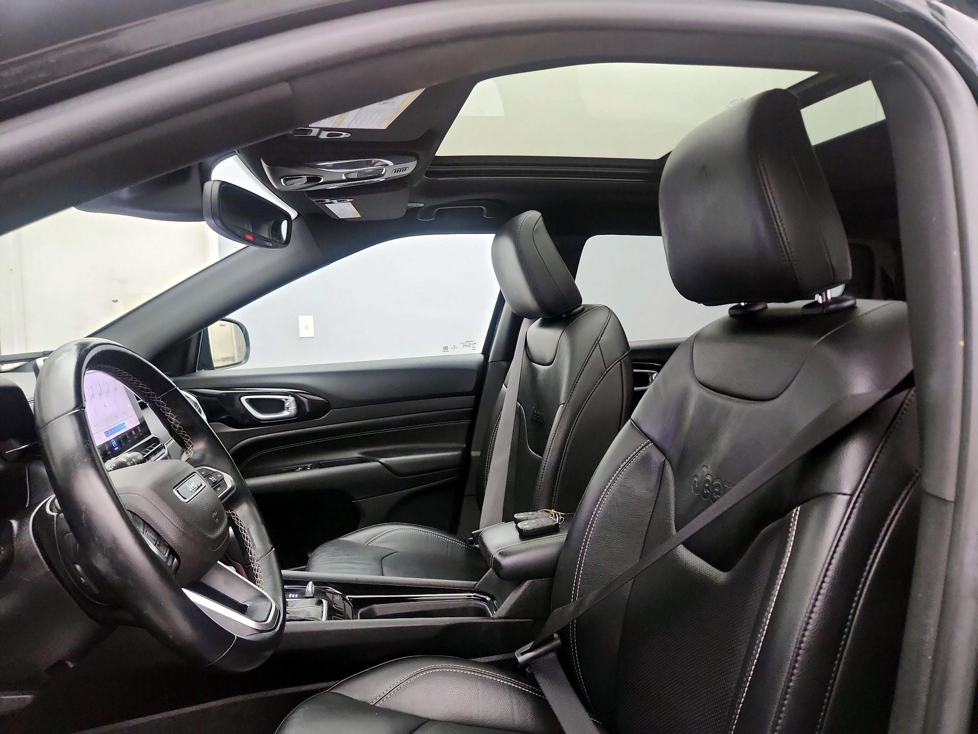 Thumbnail: 2022 Jeep Compass - 20