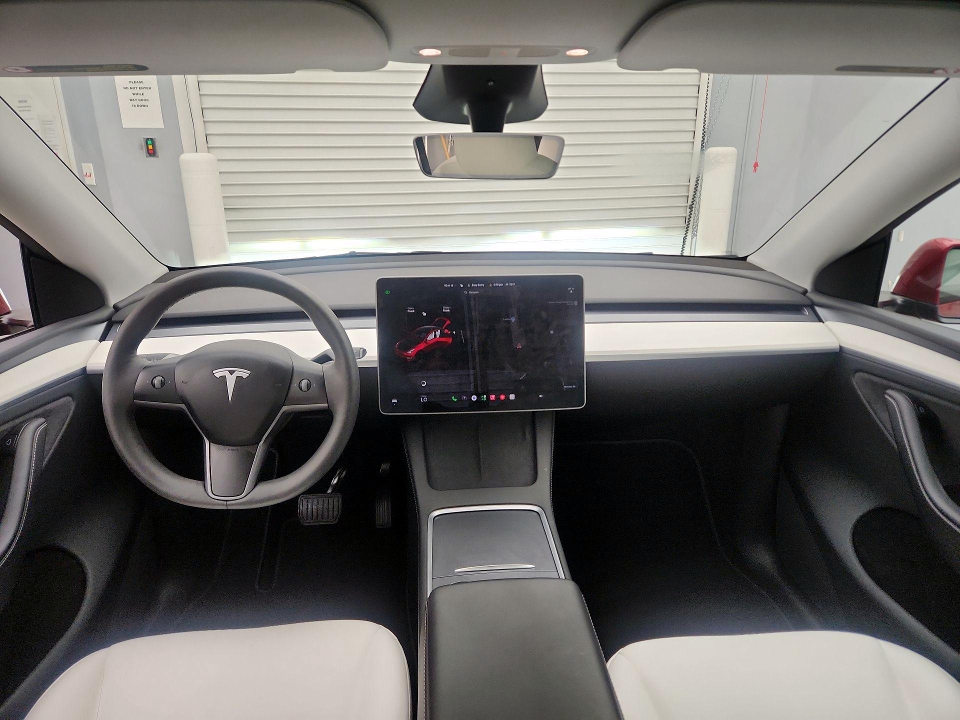 Thumbnail: 2024 Tesla Model Y - 9