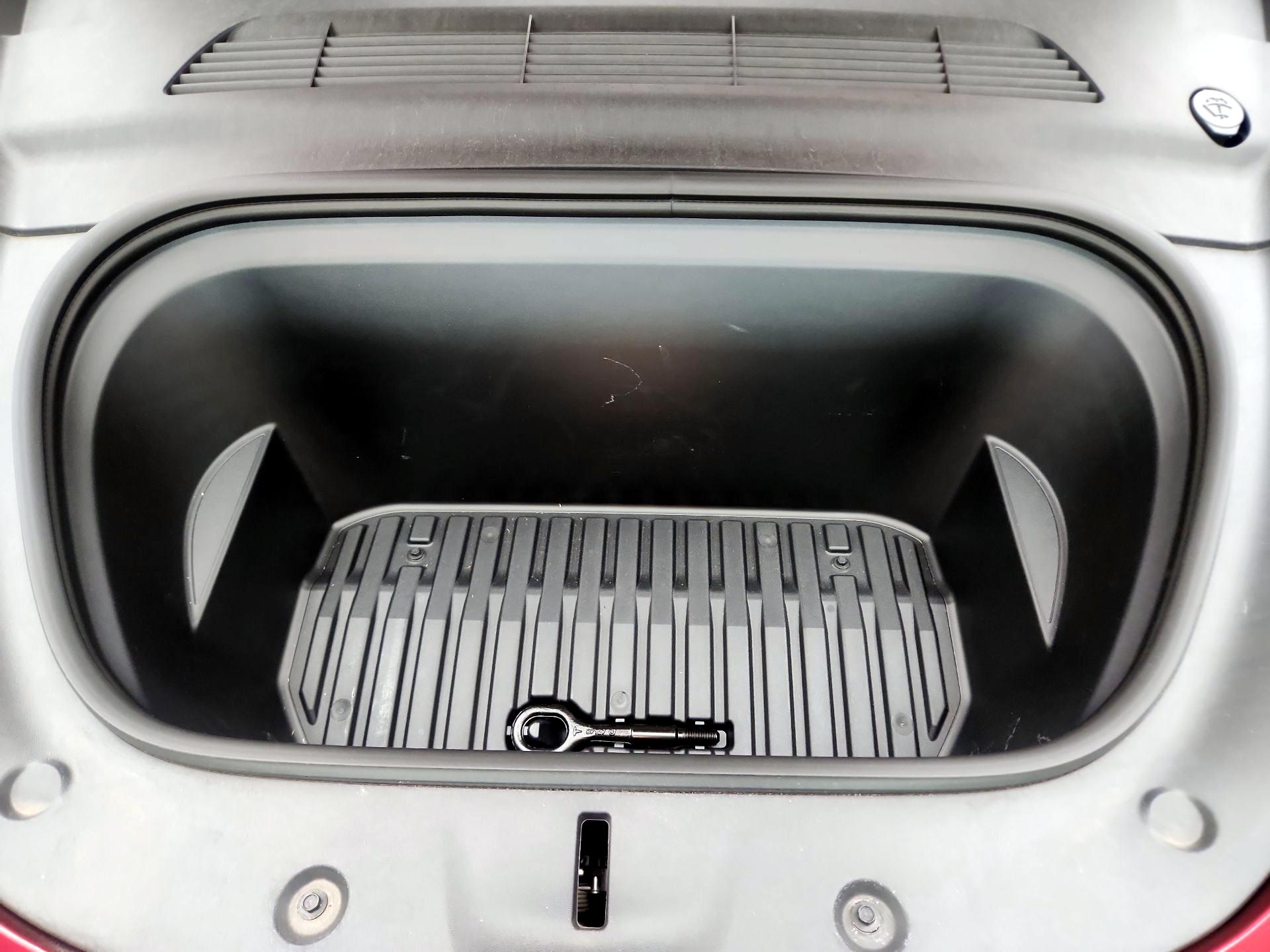 Thumbnail: 2024 Tesla Model Y - 20