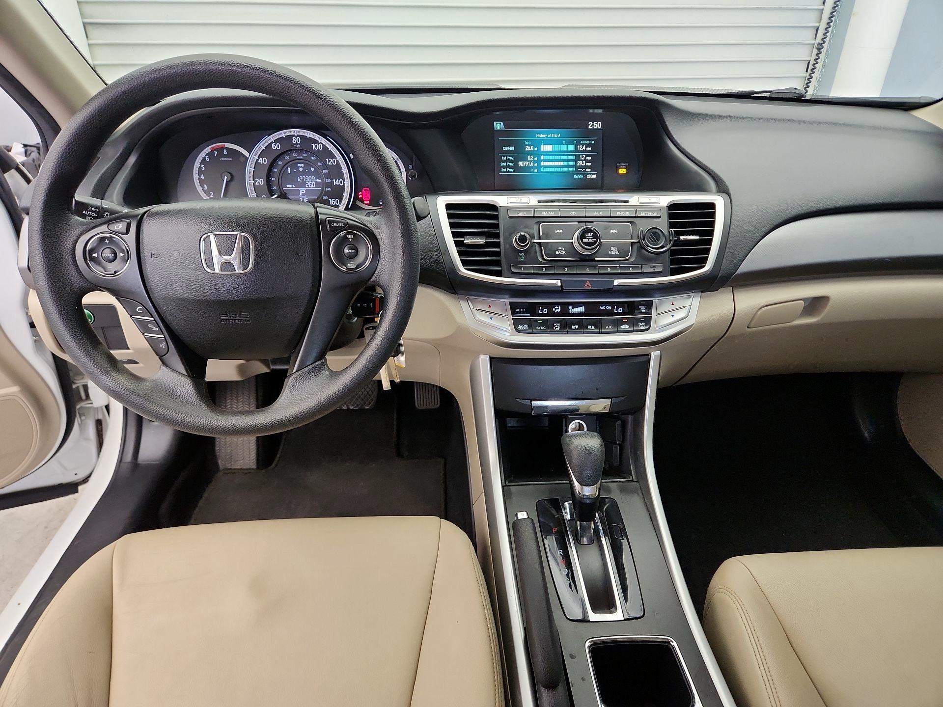 Thumbnail: 2015 Honda Accord - 9