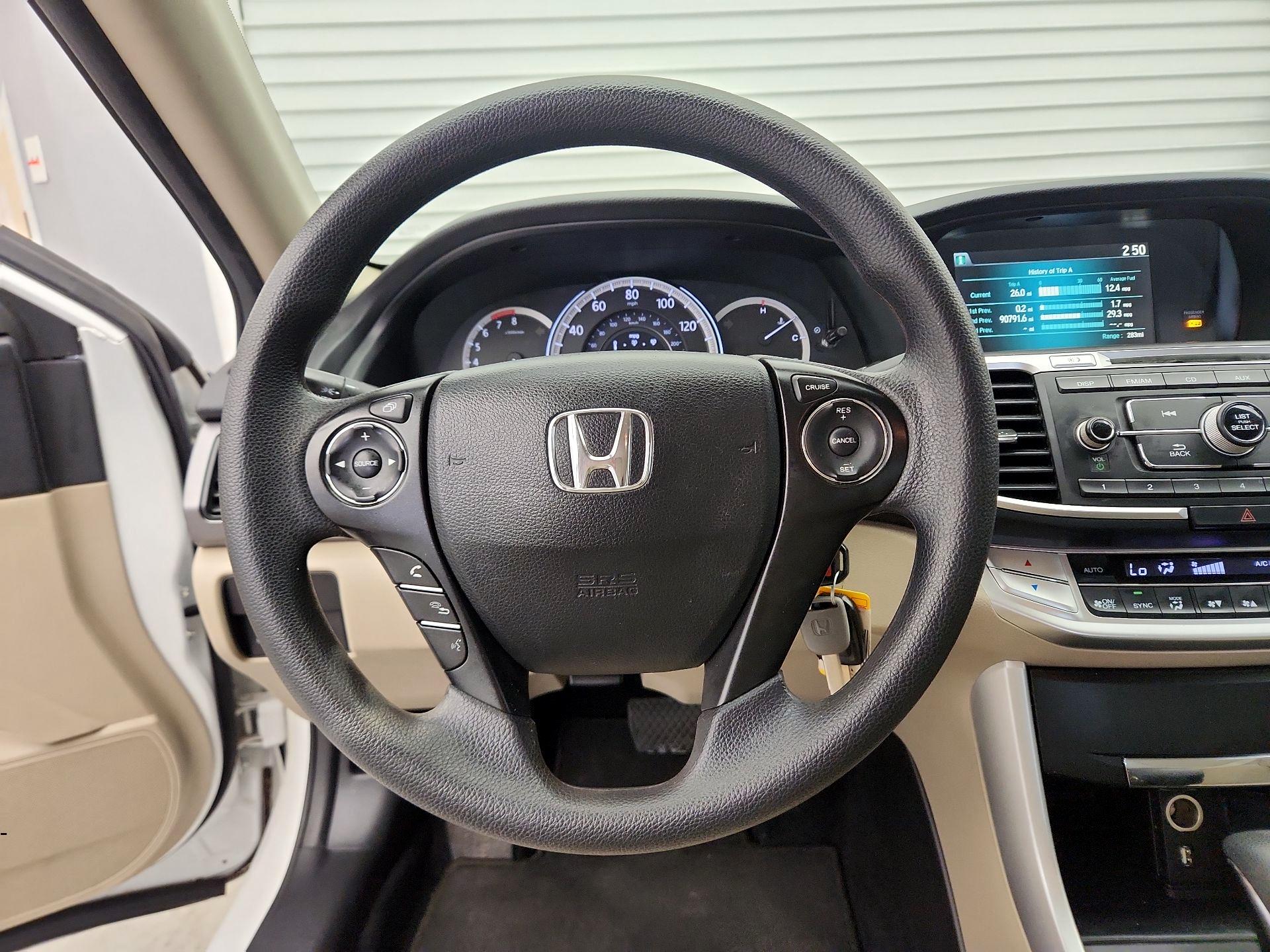 Thumbnail: 2015 Honda Accord - 10