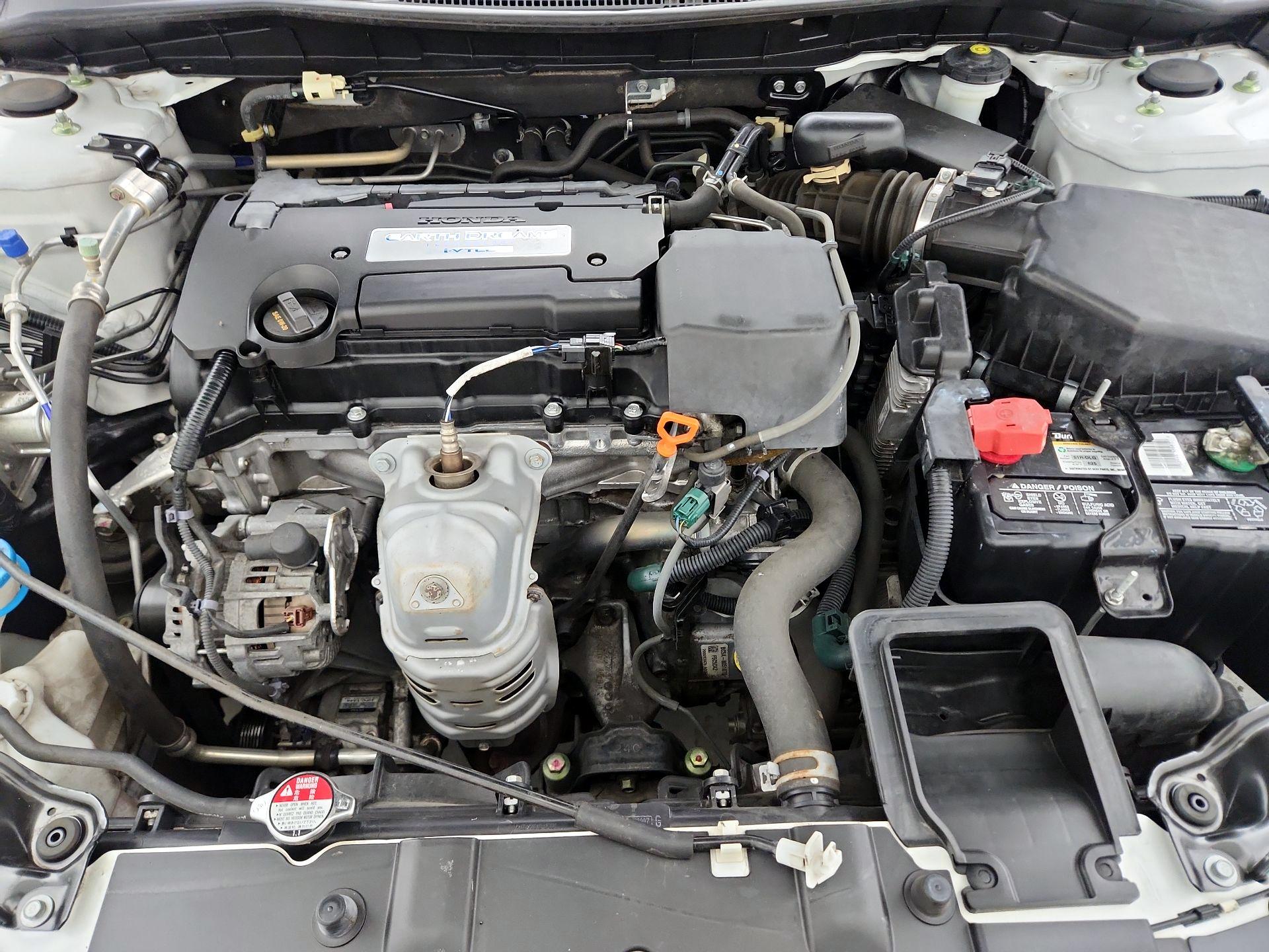 Thumbnail: 2015 Honda Accord - 20