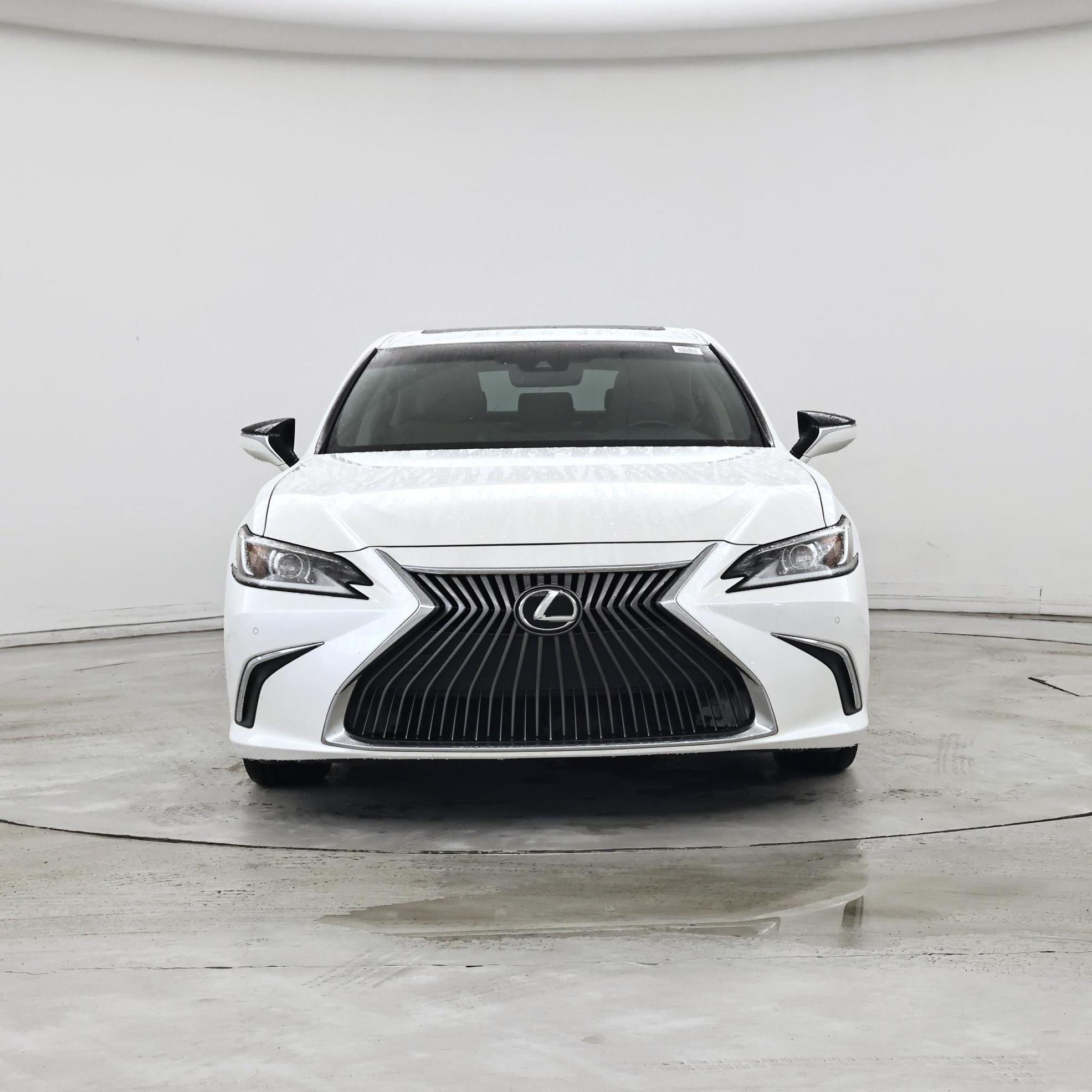 Thumbnail: 2020 Lexus ES - 5