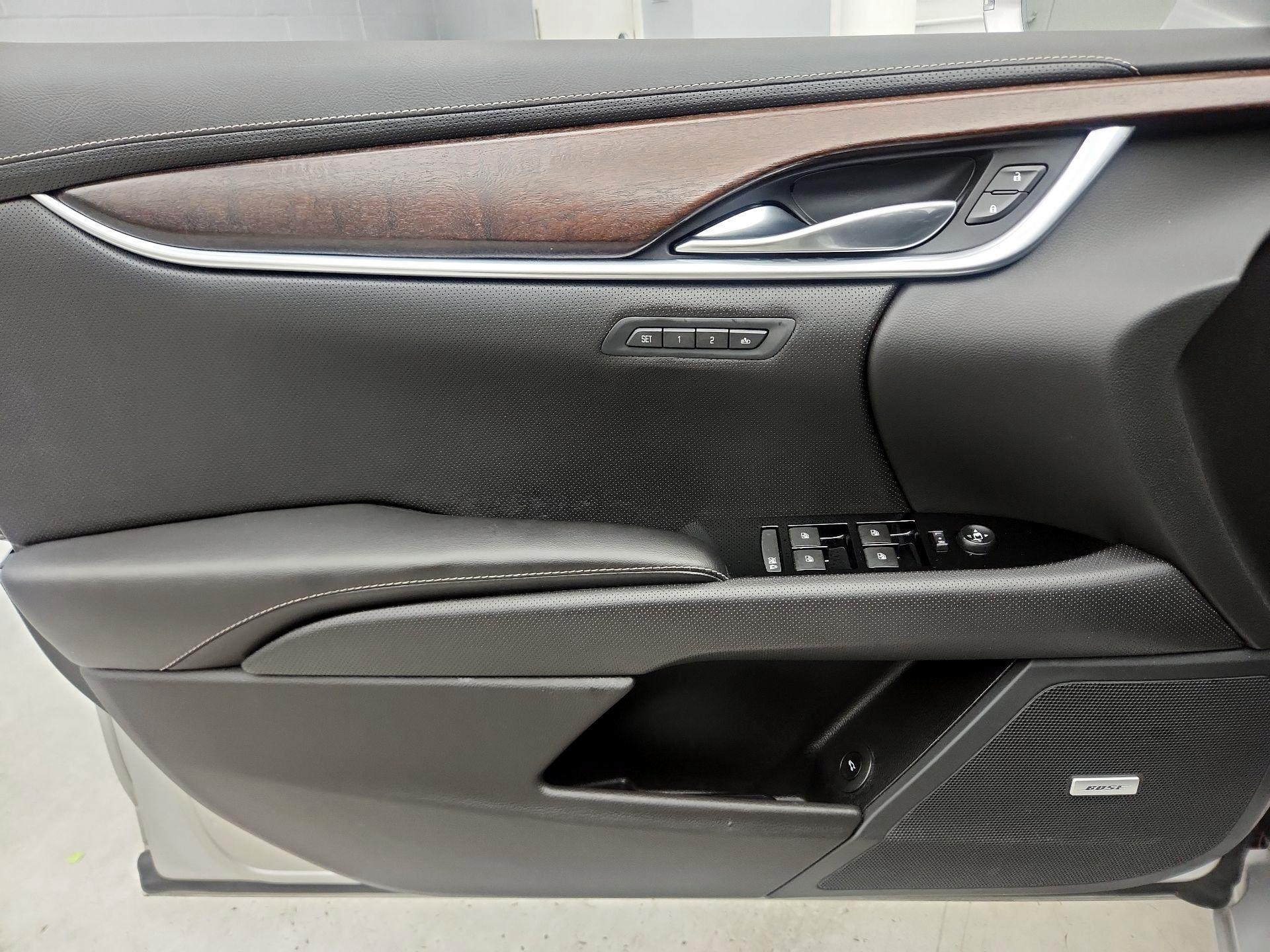 Thumbnail: 2019 Cadillac XTS - 12
