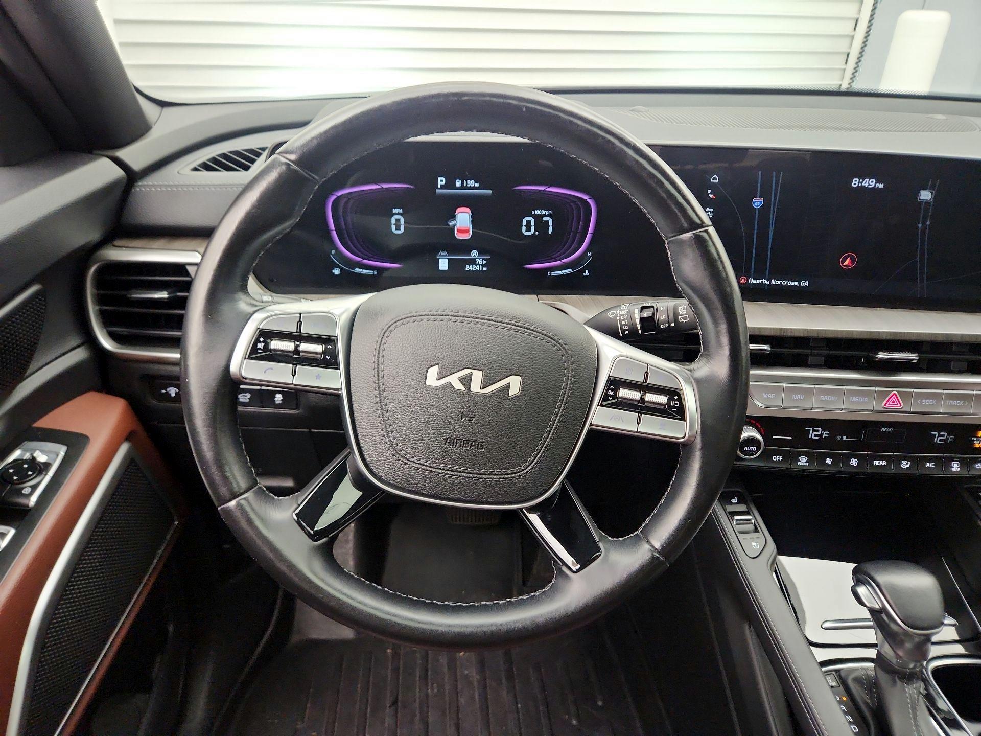 Thumbnail: 2023 Kia Telluride - 10