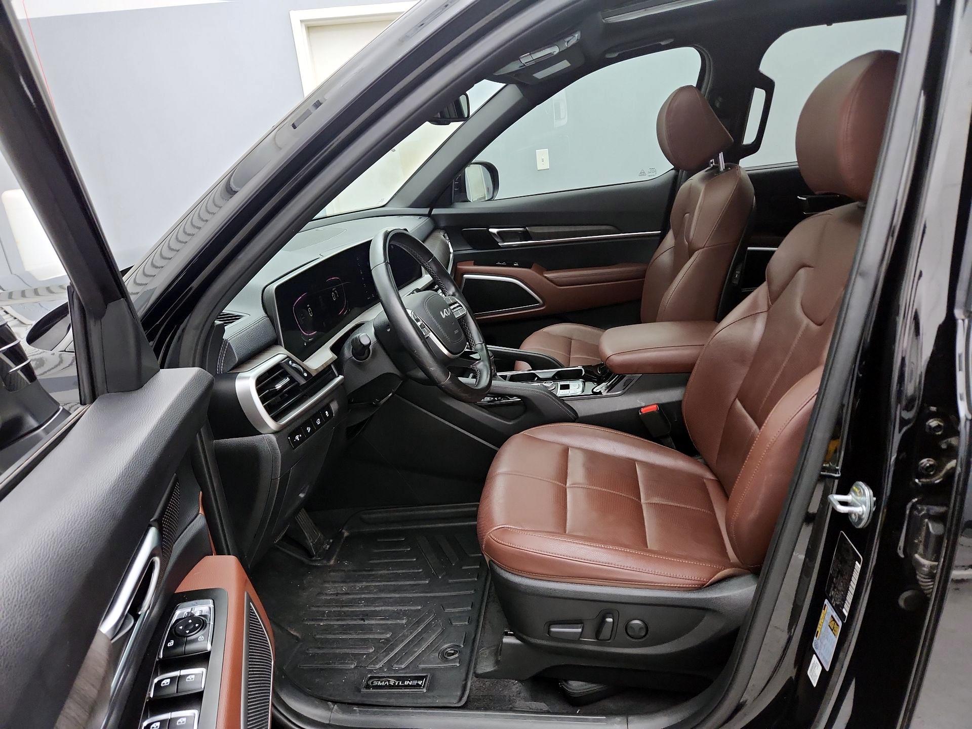 Thumbnail: 2023 Kia Telluride - 11