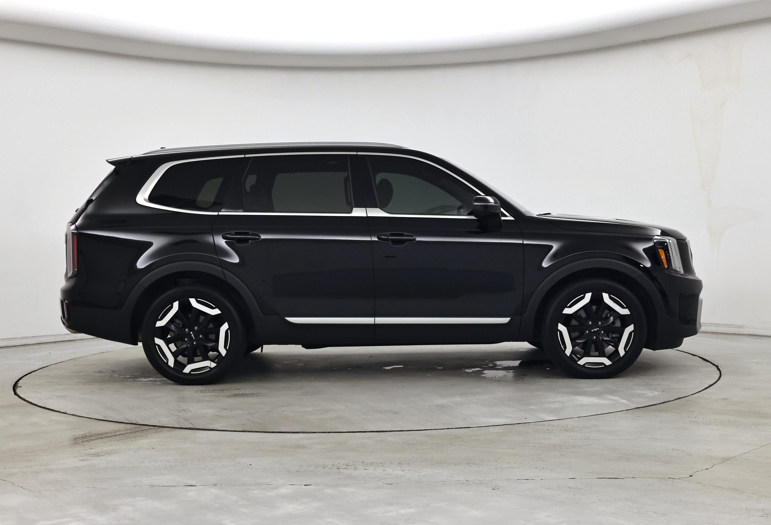 Thumbnail: 2023 Kia Telluride - 7
