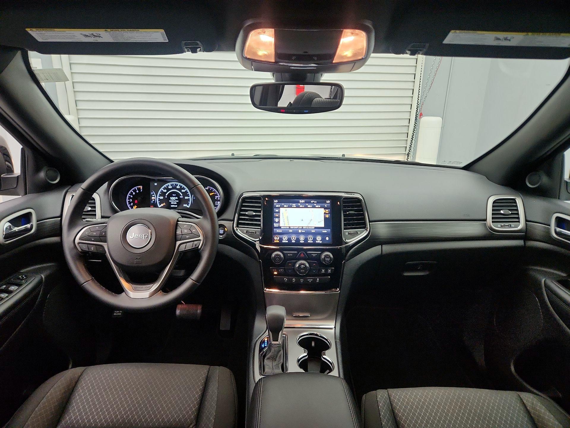 Thumbnail: 2020 Jeep Grand Cherokee - 9