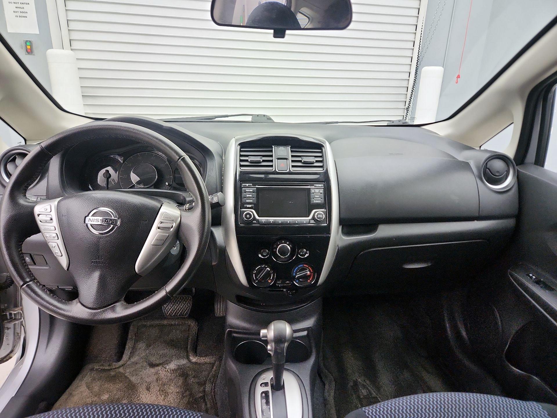 Thumbnail: 2016 Nissan Versa Note - 9