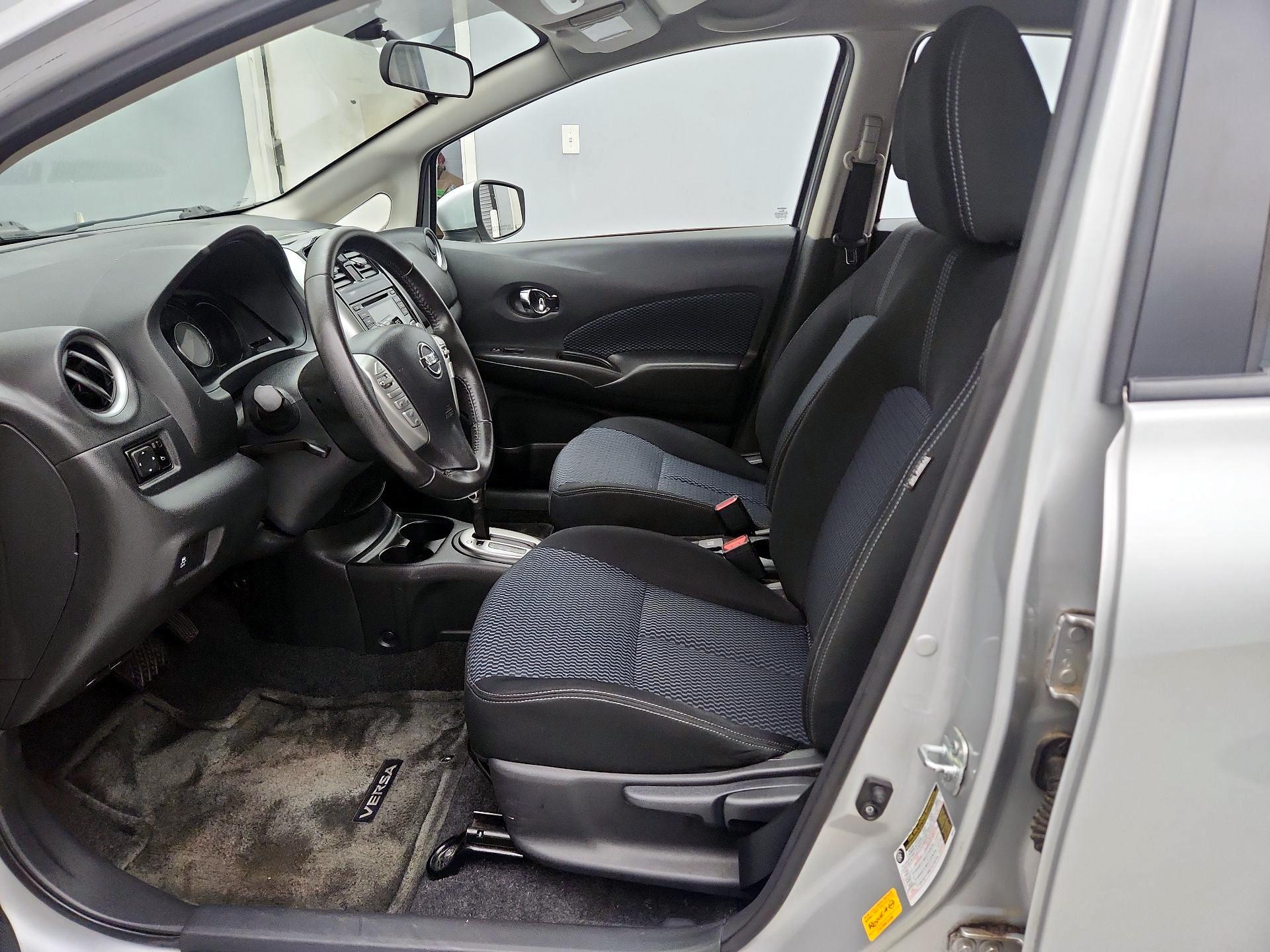 Thumbnail: 2016 Nissan Versa Note - 11
