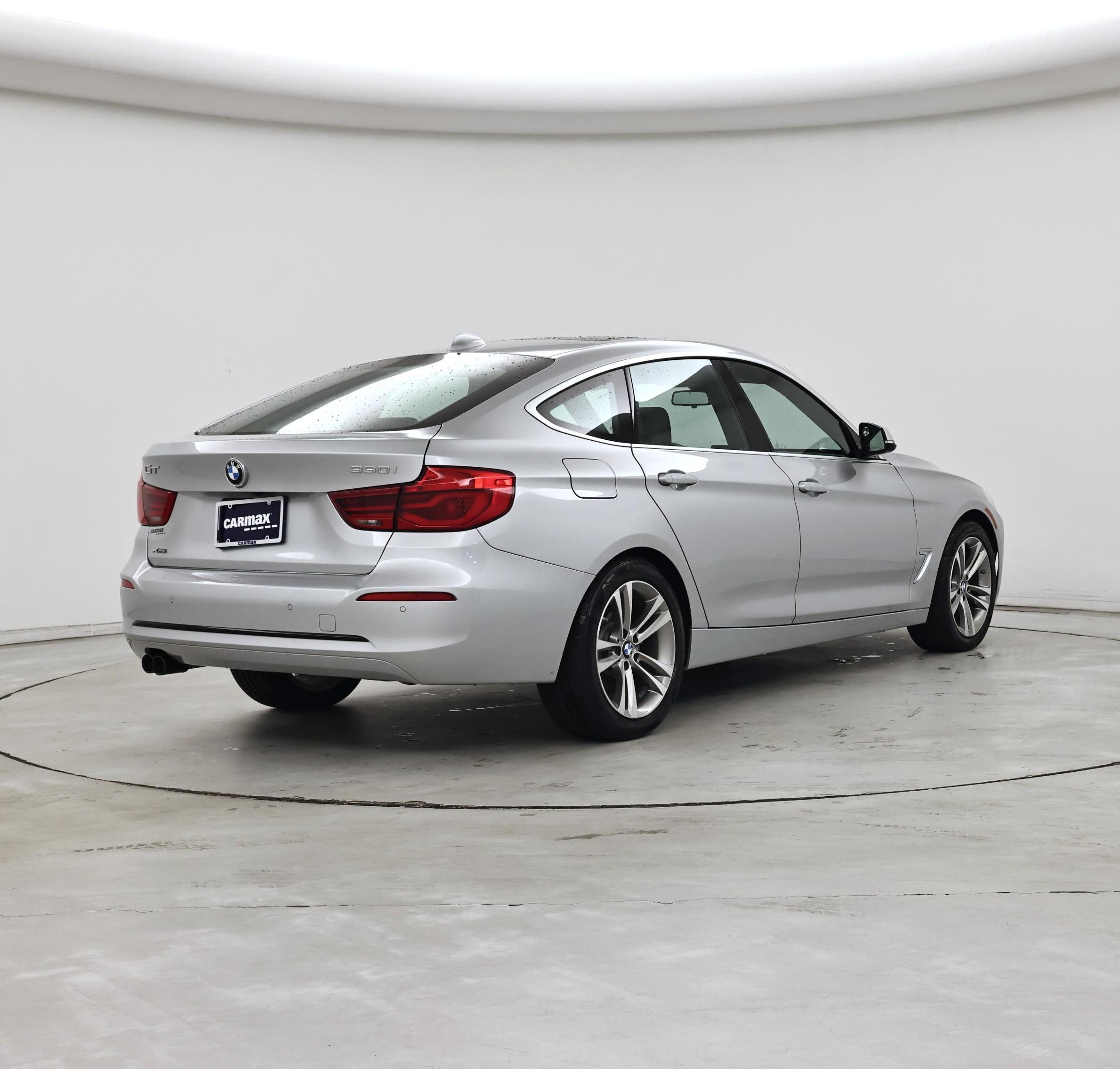 Thumbnail: 2018 BMW 3 Series - 8