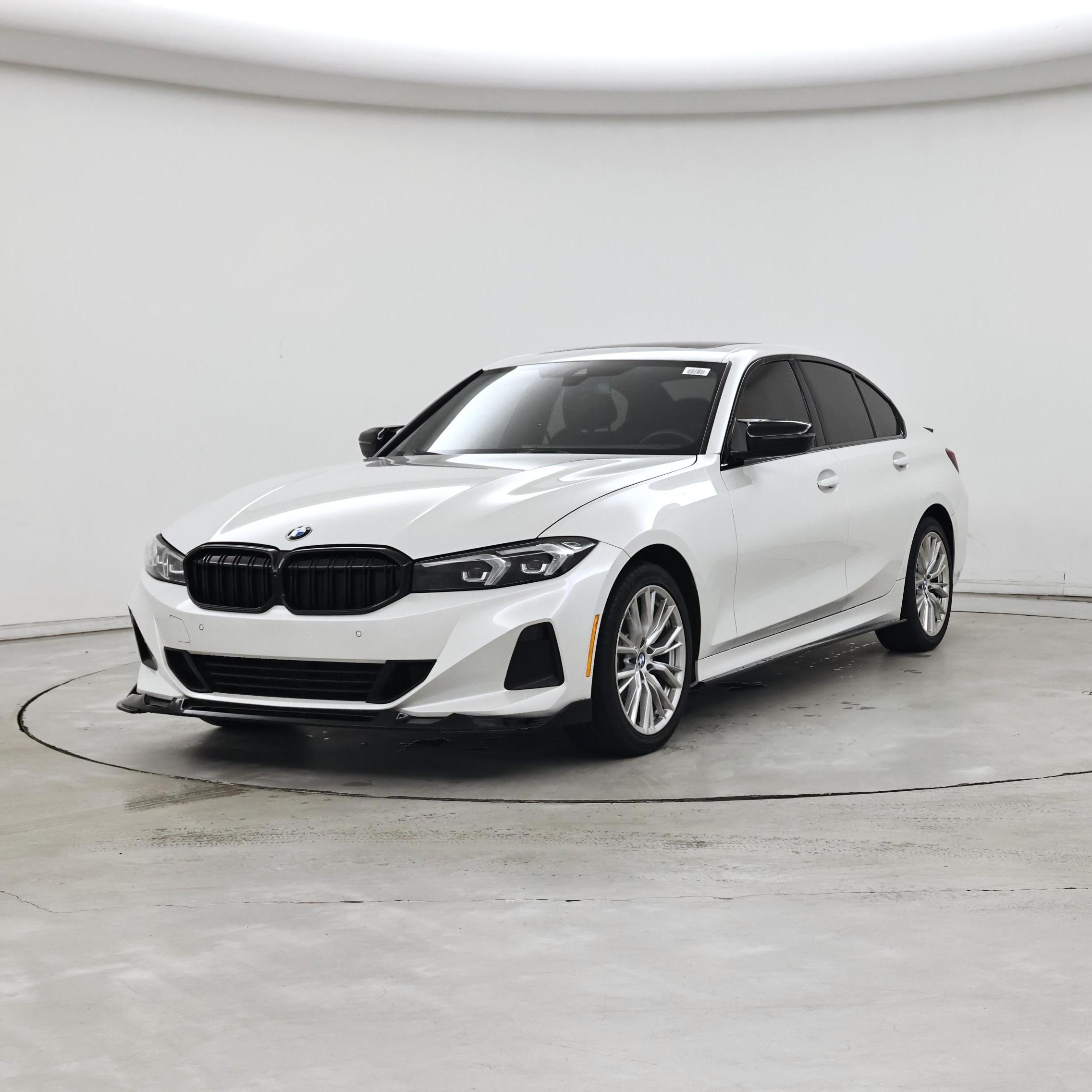 Thumbnail: 2024 BMW 3 Series - 4