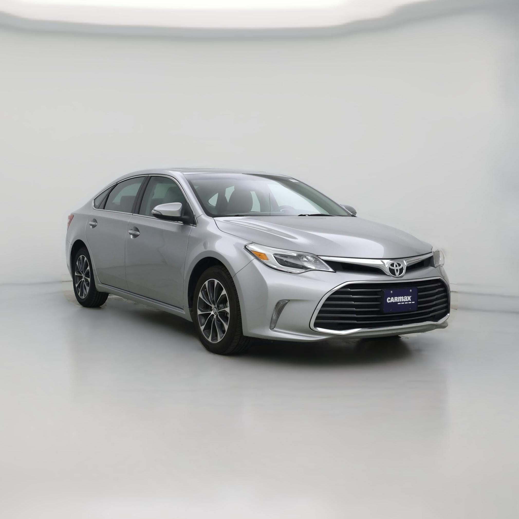 Thumbnail: 2016 Toyota Avalon - 1