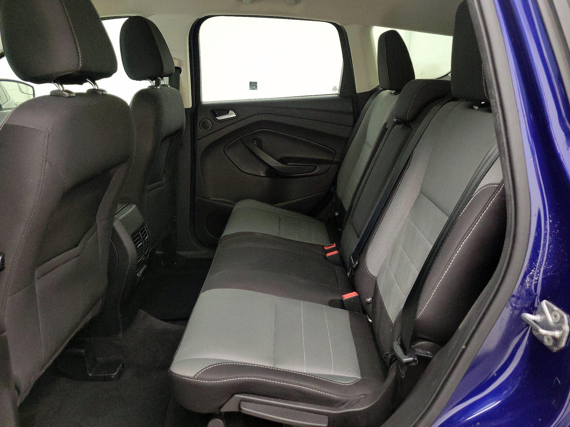 Thumbnail: 2016 Ford Escape - 20