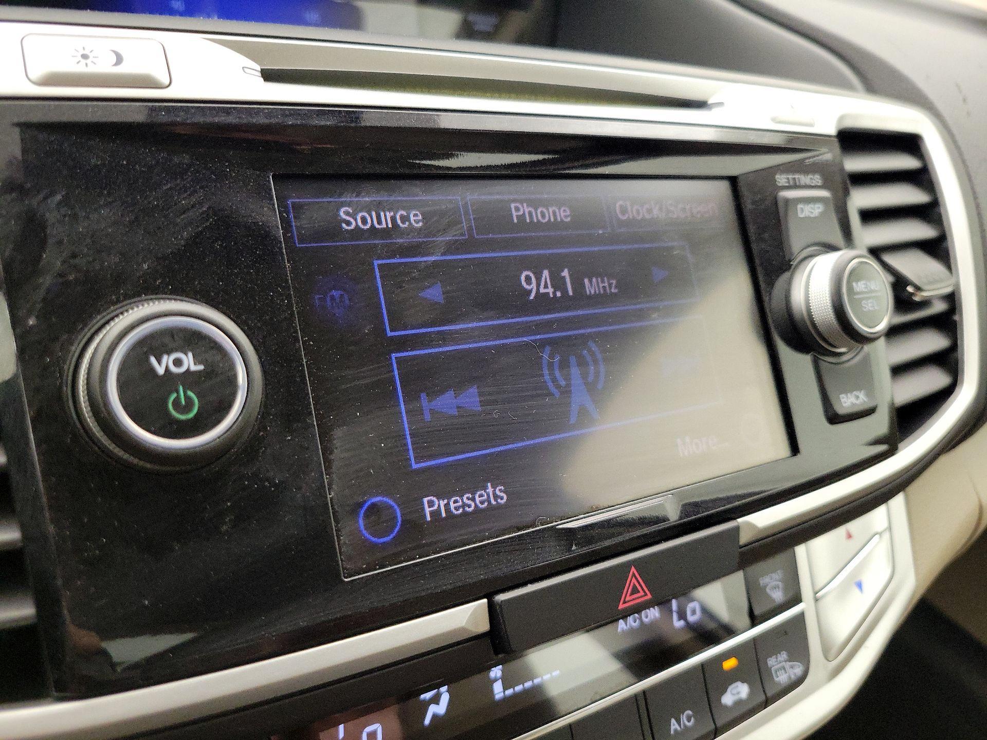 Thumbnail: 2014 Honda Accord - 15