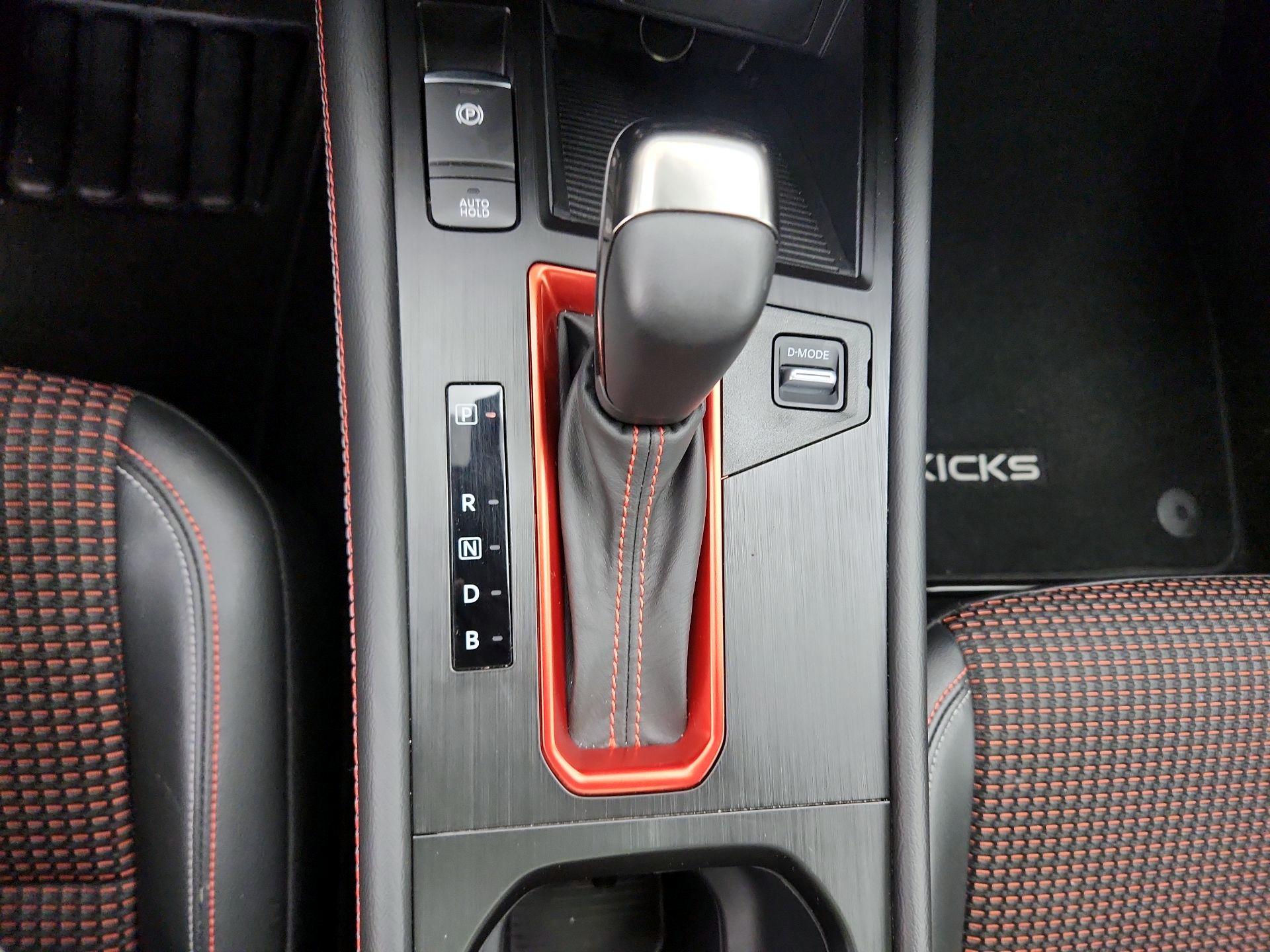 Thumbnail: 2025 Nissan Kicks - 17