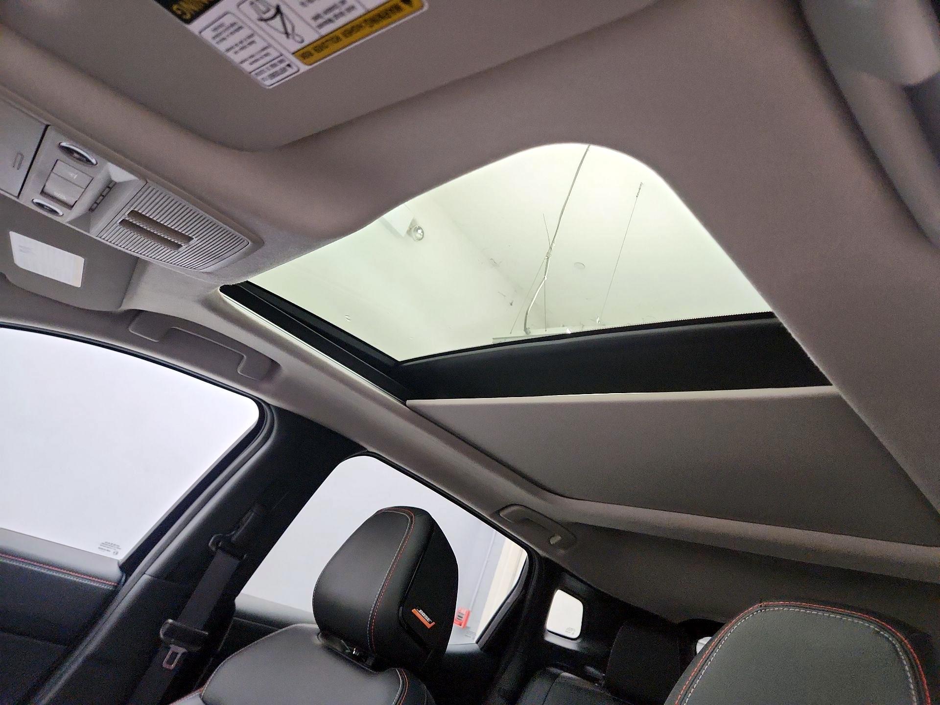 Thumbnail: 2025 Nissan Kicks - 19
