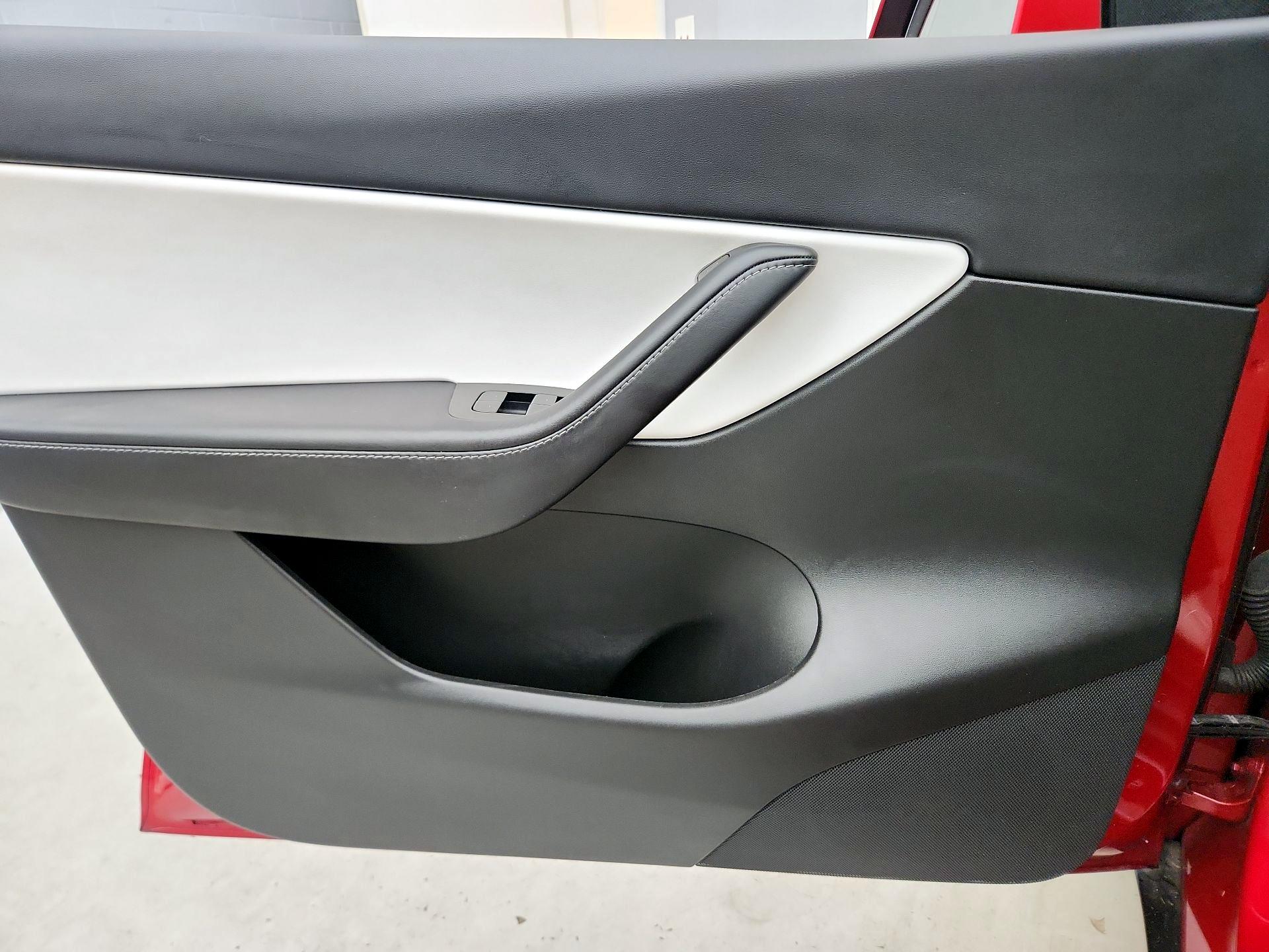 Thumbnail: 2021 Tesla Model Y - 12